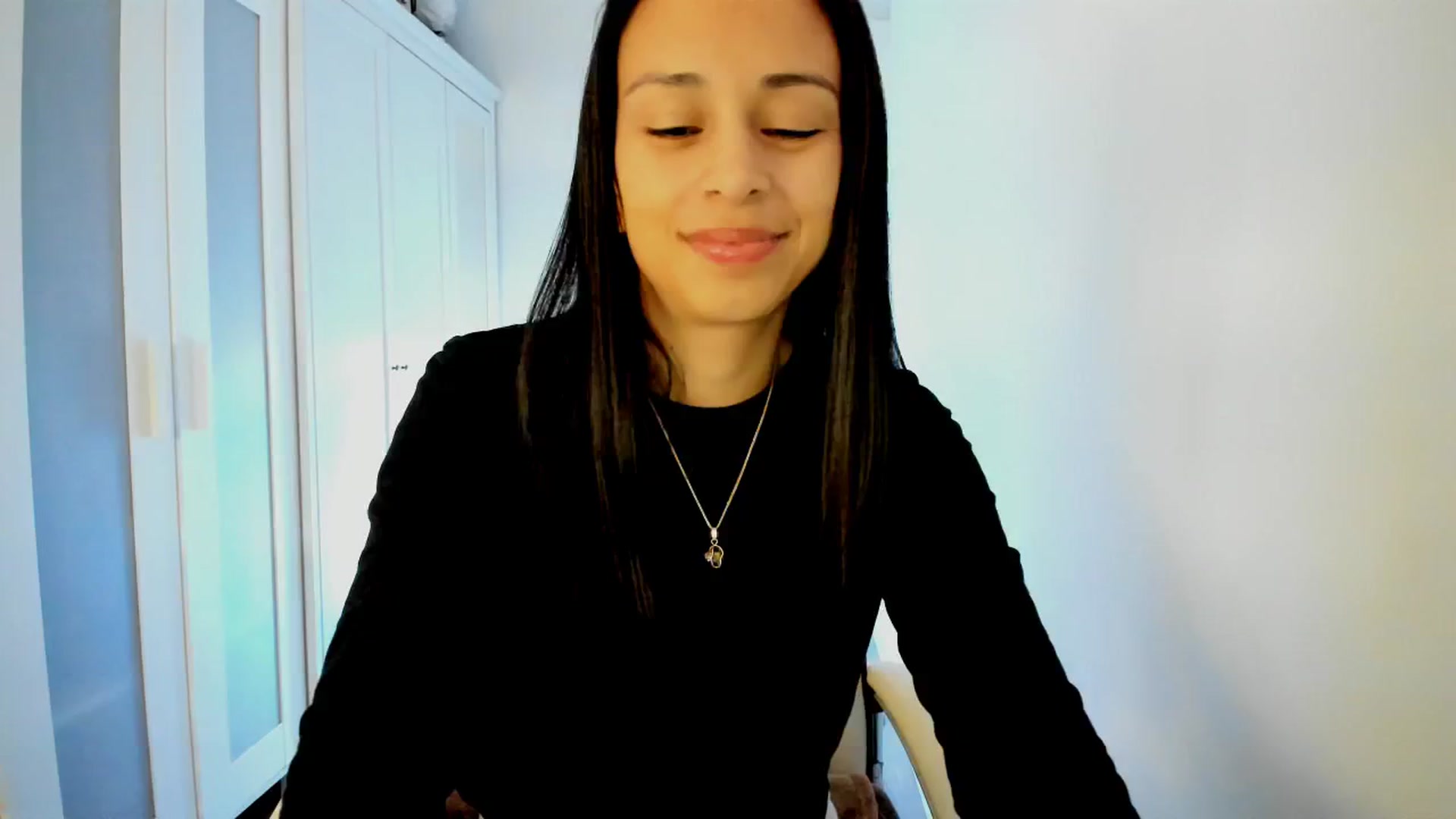 Gallery image thumbnail from Aliicia's myfreecams stream on, 12/27/2024, 11:25 image 10 of 20