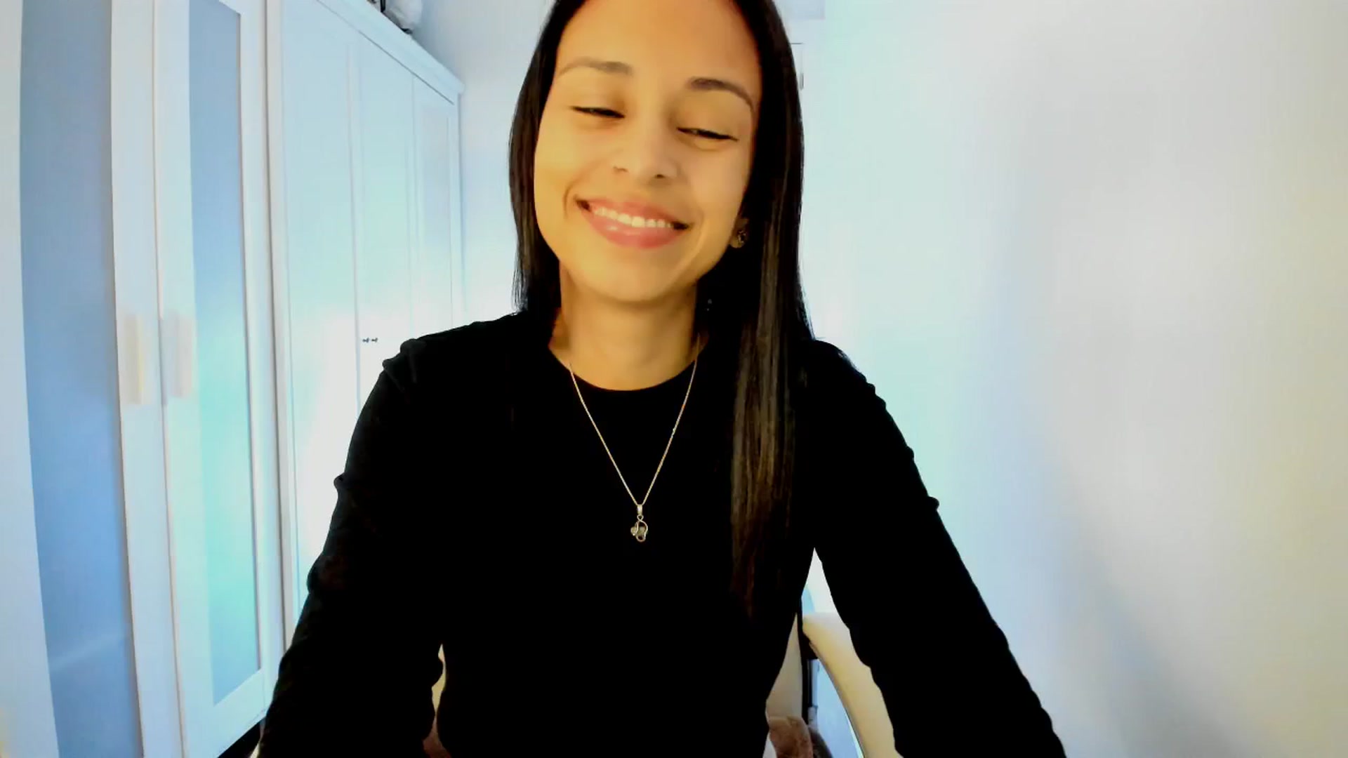 Gallery image thumbnail from Aliicia's myfreecams stream on, 12/27/2024, 11:25 image 13 of 20