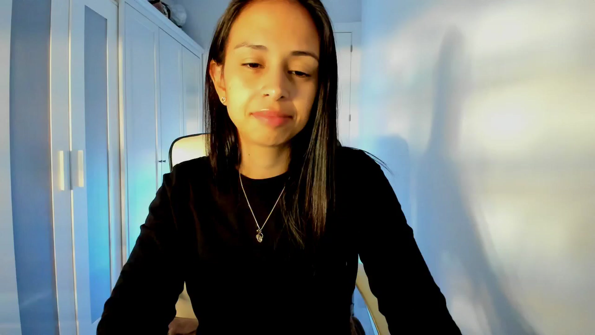 Gallery image thumbnail from Aliicia's myfreecams stream on, 12/27/2024, 12:26 image 15 of 20