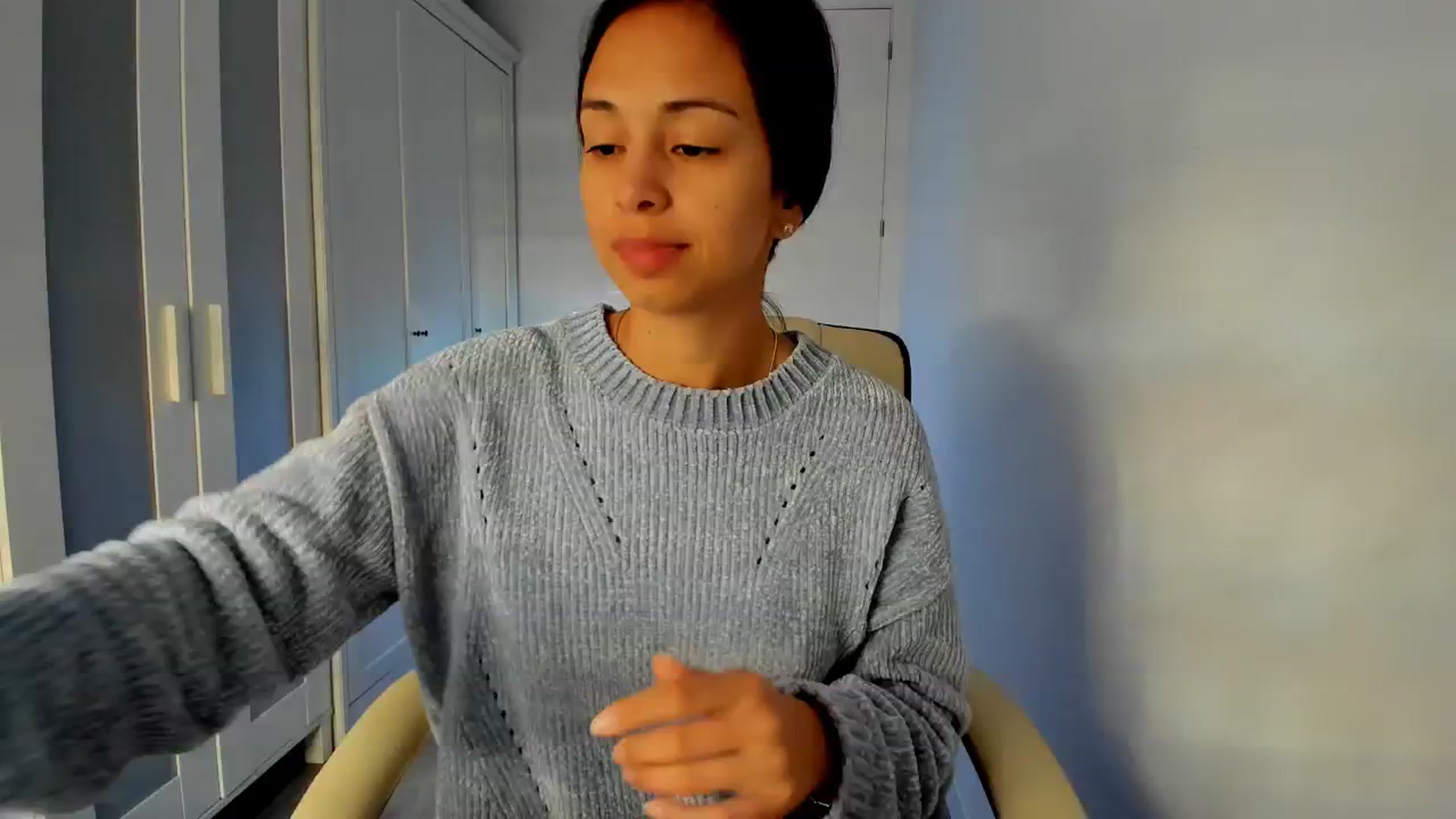 Gallery image thumbnail from Aliicia's myfreecams stream on, 01/13/2025, 11:31 image 11 of 20