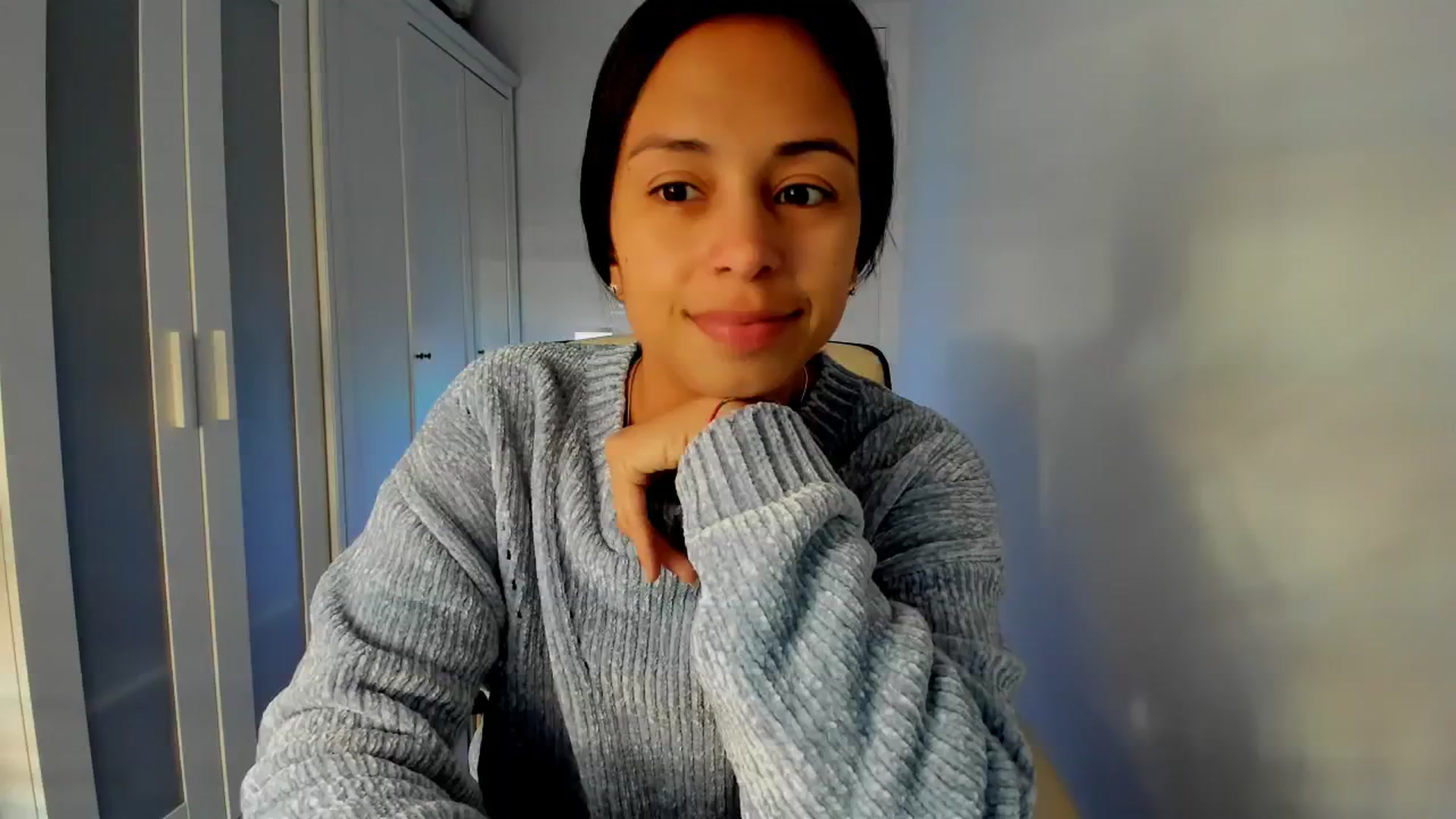 Gallery image thumbnail from Aliicia's myfreecams stream on, 01/13/2025, 12:17 image 15 of 20