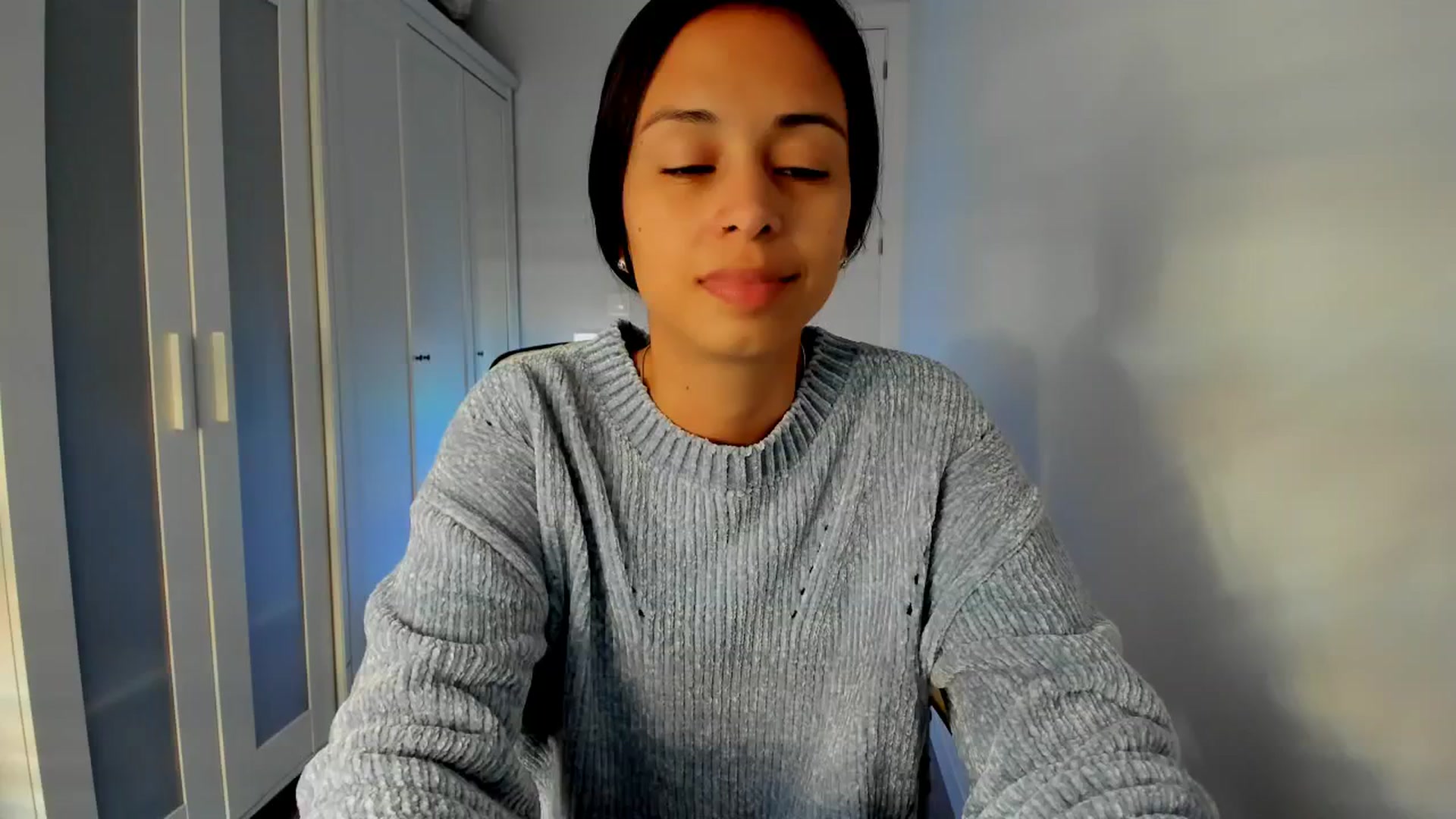 Gallery image thumbnail from Aliicia's myfreecams stream on, 01/13/2025, 12:17 image 17 of 20