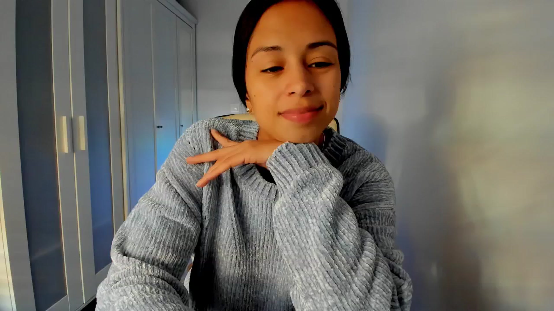 Gallery image thumbnail from Aliicia's myfreecams stream on, 01/13/2025, 12:17 image 1 of 20