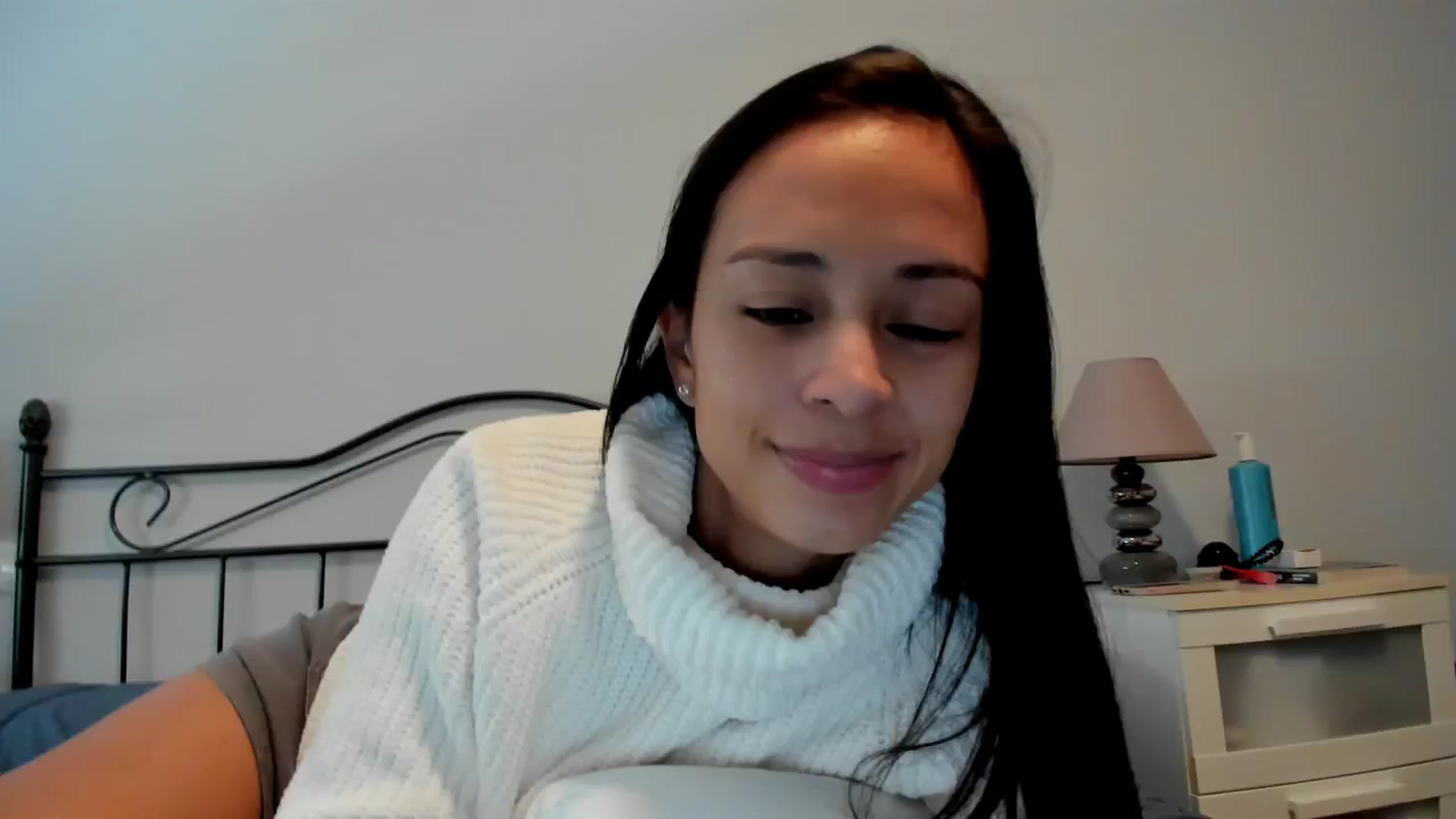 Gallery image thumbnail from Aliicia's myfreecams stream on, 01/23/2025, 10:56 image 3 of 20