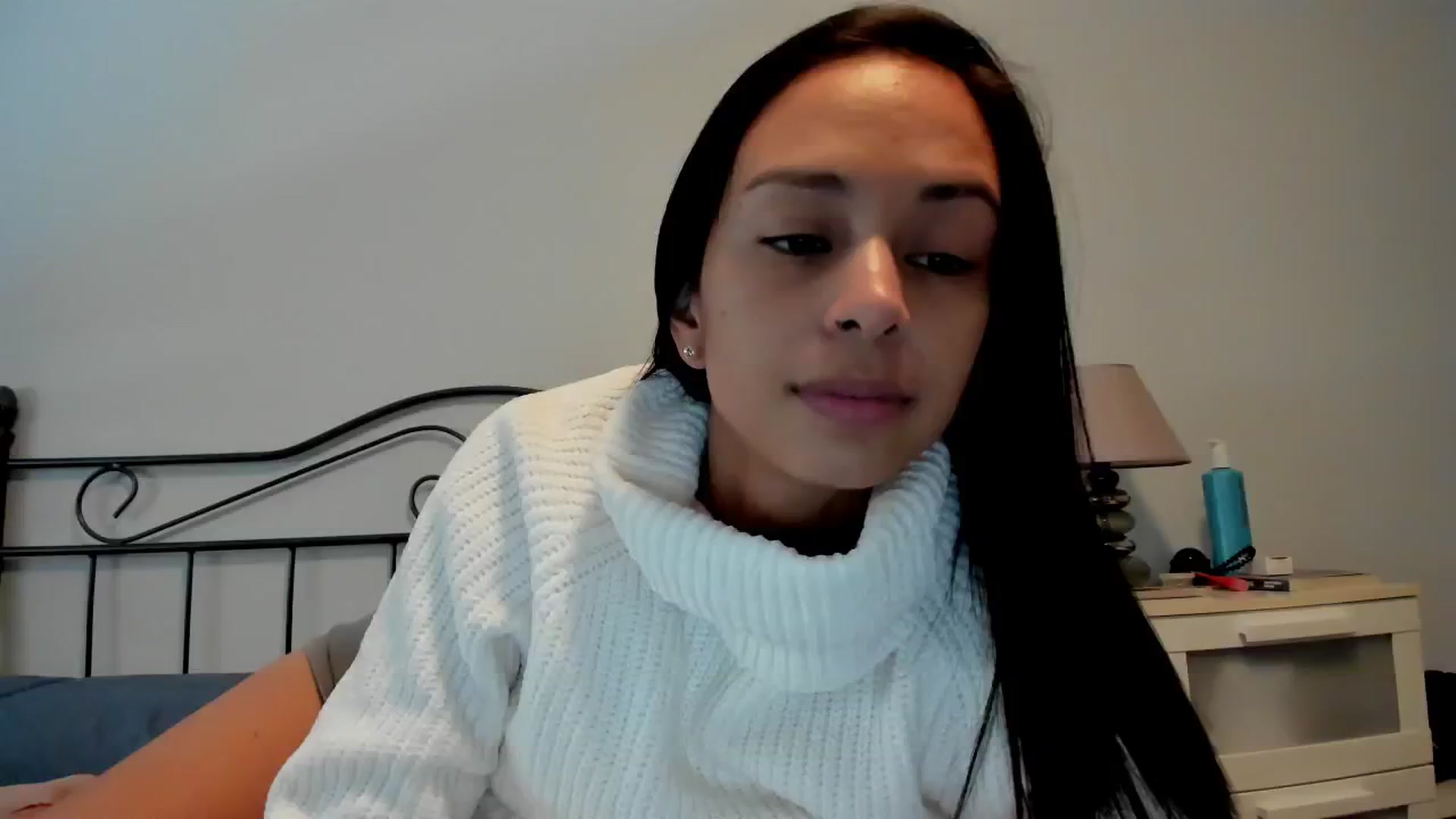 Gallery image thumbnail from Aliicia's myfreecams stream on, 01/23/2025, 10:56 image 10 of 20