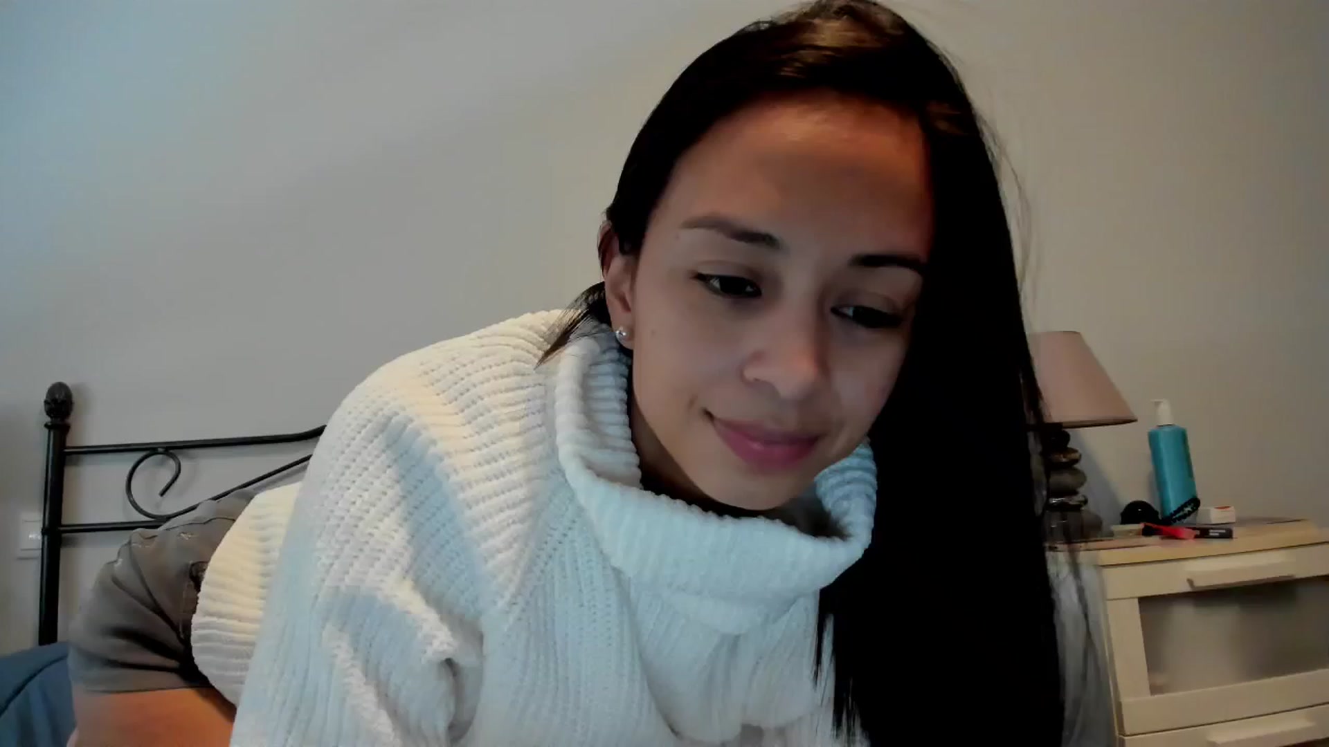 Gallery image thumbnail from Aliicia's myfreecams stream on, 01/23/2025, 10:56 image 9 of 20