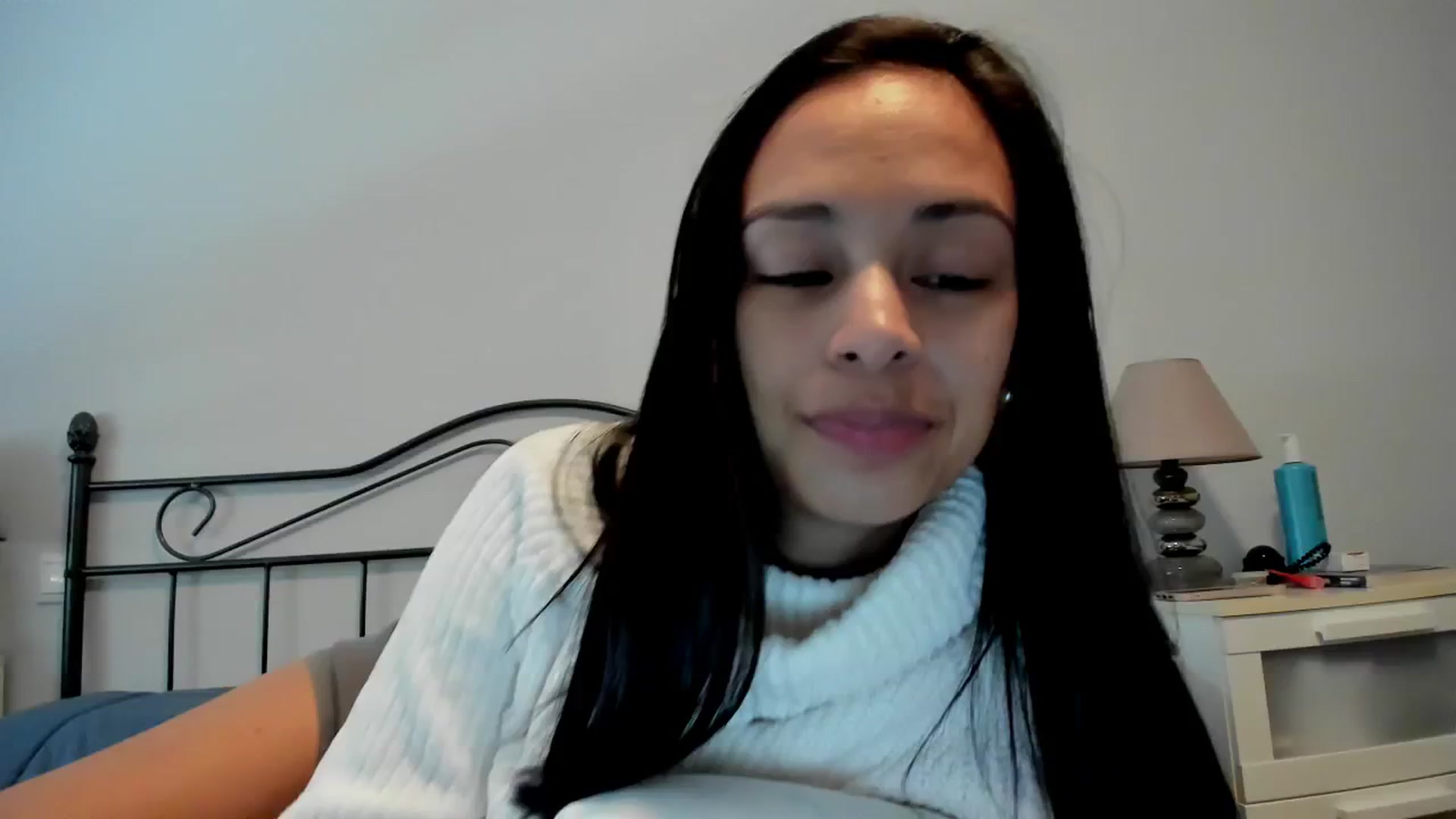 Gallery image thumbnail from Aliicia's myfreecams stream on, 01/23/2025, 10:56 image 8 of 20