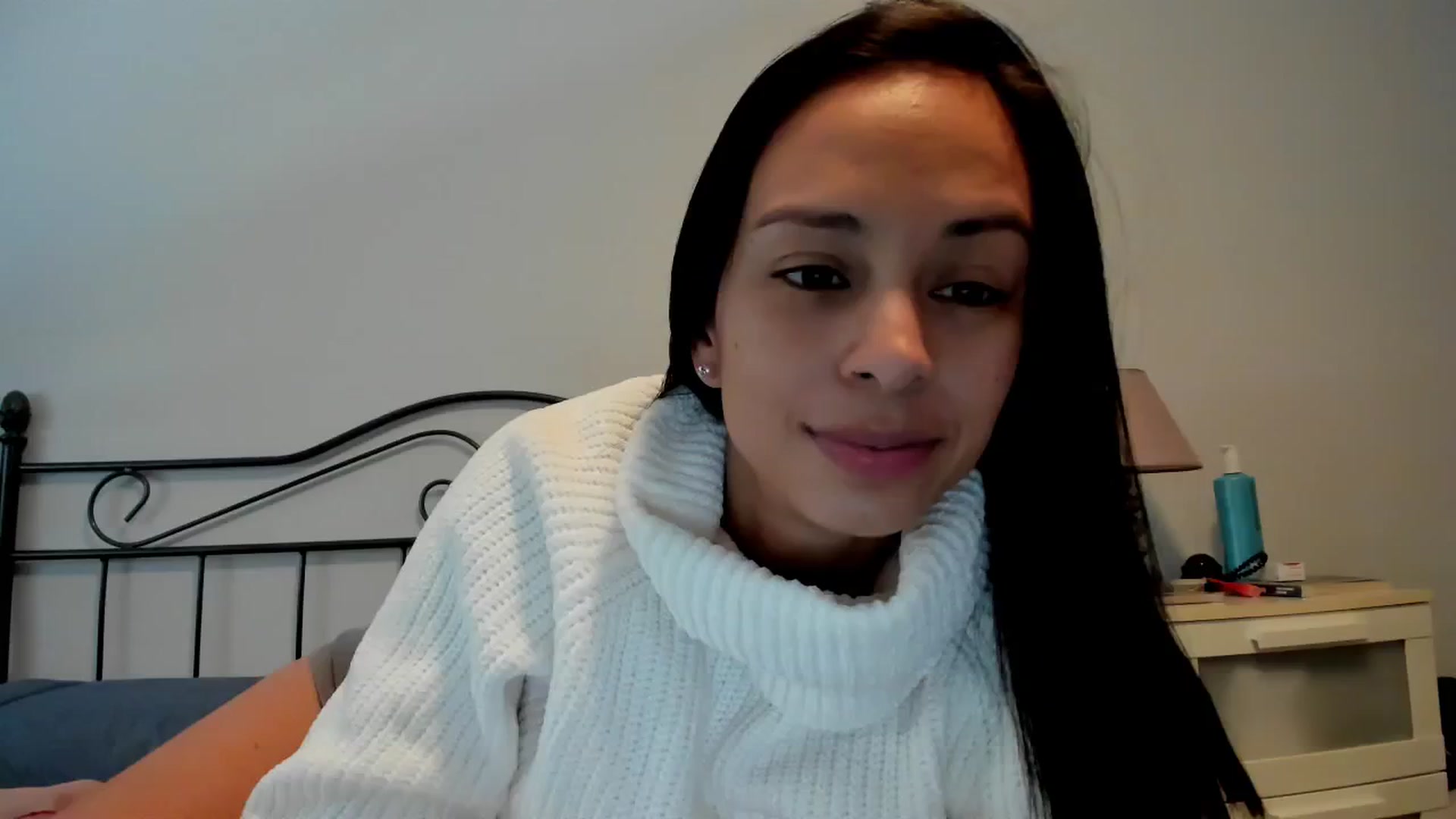 Gallery image thumbnail from Aliicia's myfreecams stream on, 01/23/2025, 10:56 image 11 of 20