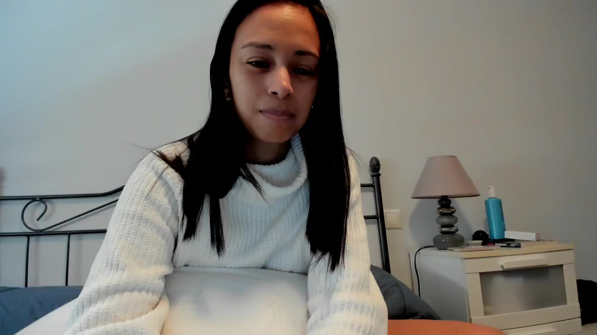 Gallery image thumbnail from Aliicia's myfreecams stream on, 01/23/2025, 11:29 image 6 of 20