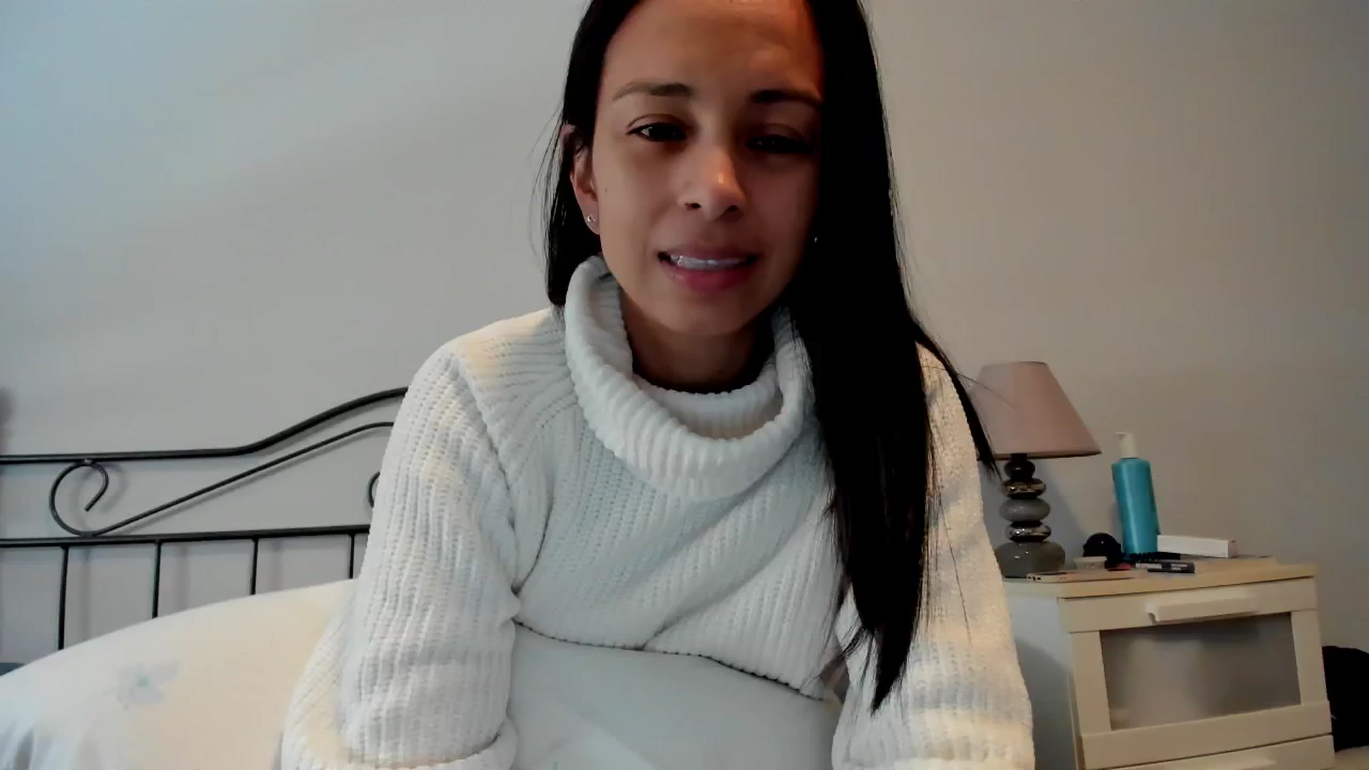 Gallery image thumbnail from Aliicia's myfreecams stream on, 01/23/2025, 11:29 image 9 of 20