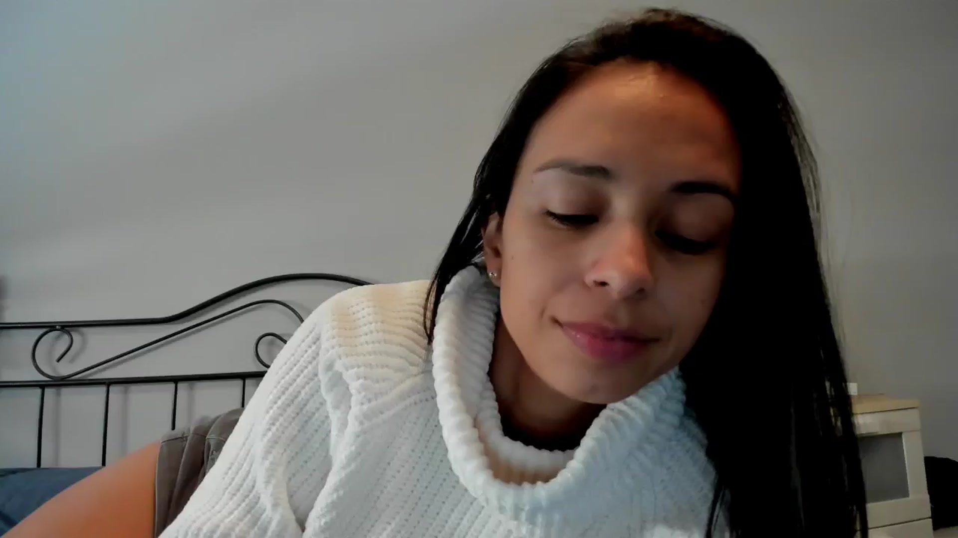 Gallery image thumbnail from Aliicia's myfreecams stream on, 01/23/2025, 11:29 image 20 of 20