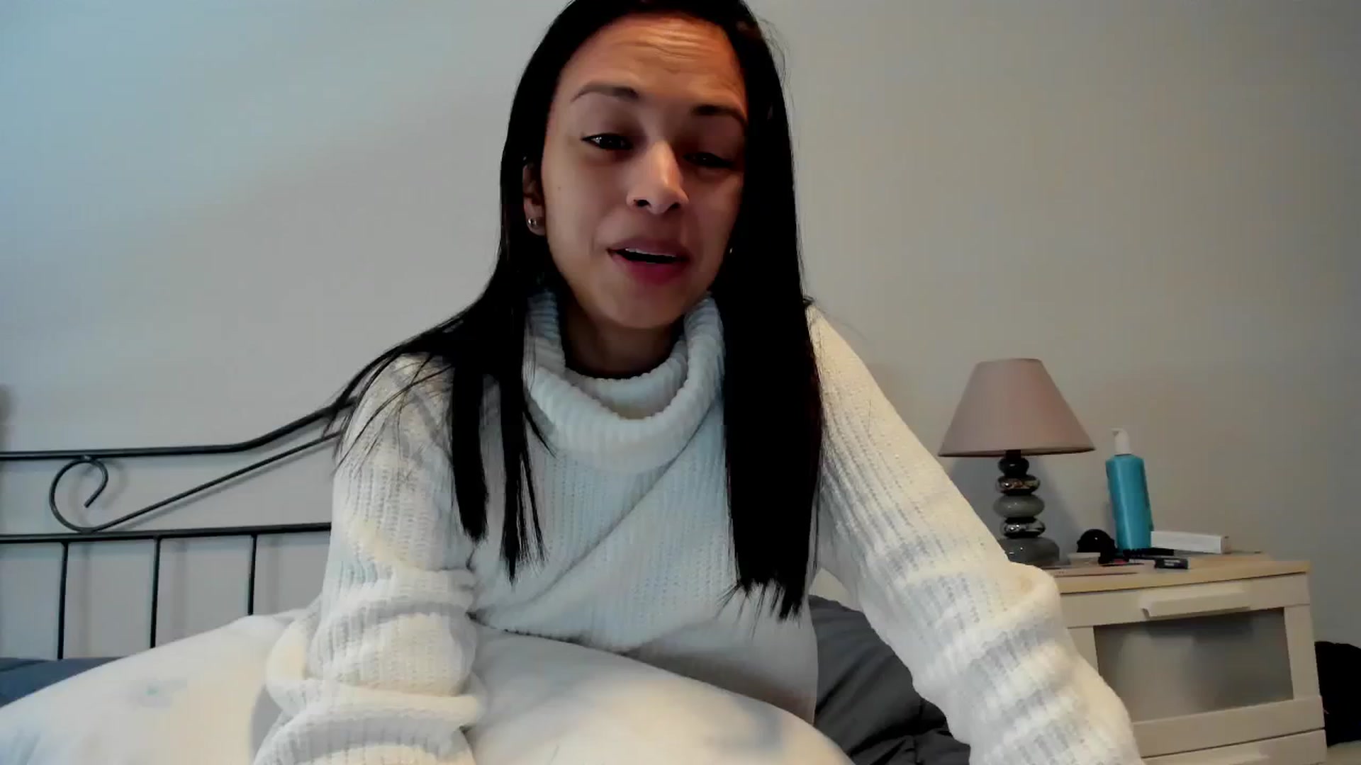 Gallery image thumbnail from Aliicia's myfreecams stream on, 01/23/2025, 11:29 image 1 of 20