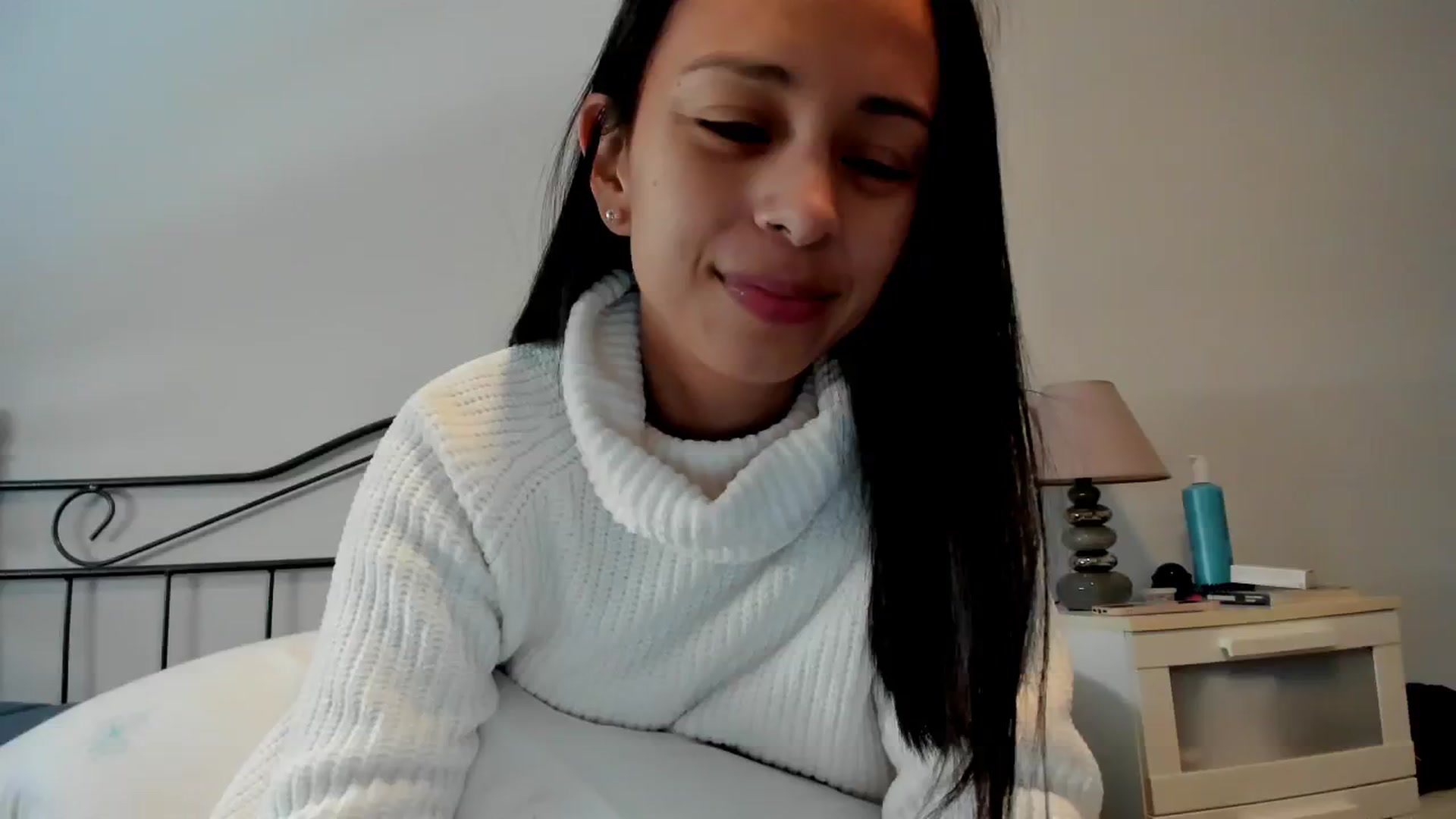 Gallery image thumbnail from Aliicia's myfreecams stream on, 01/23/2025, 11:29 image 10 of 20