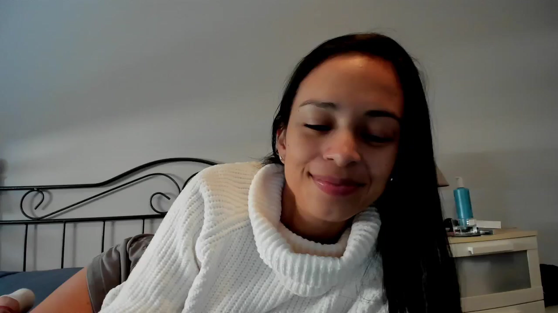 Gallery image thumbnail from Aliicia's myfreecams stream on, 01/23/2025, 11:29 image 15 of 20