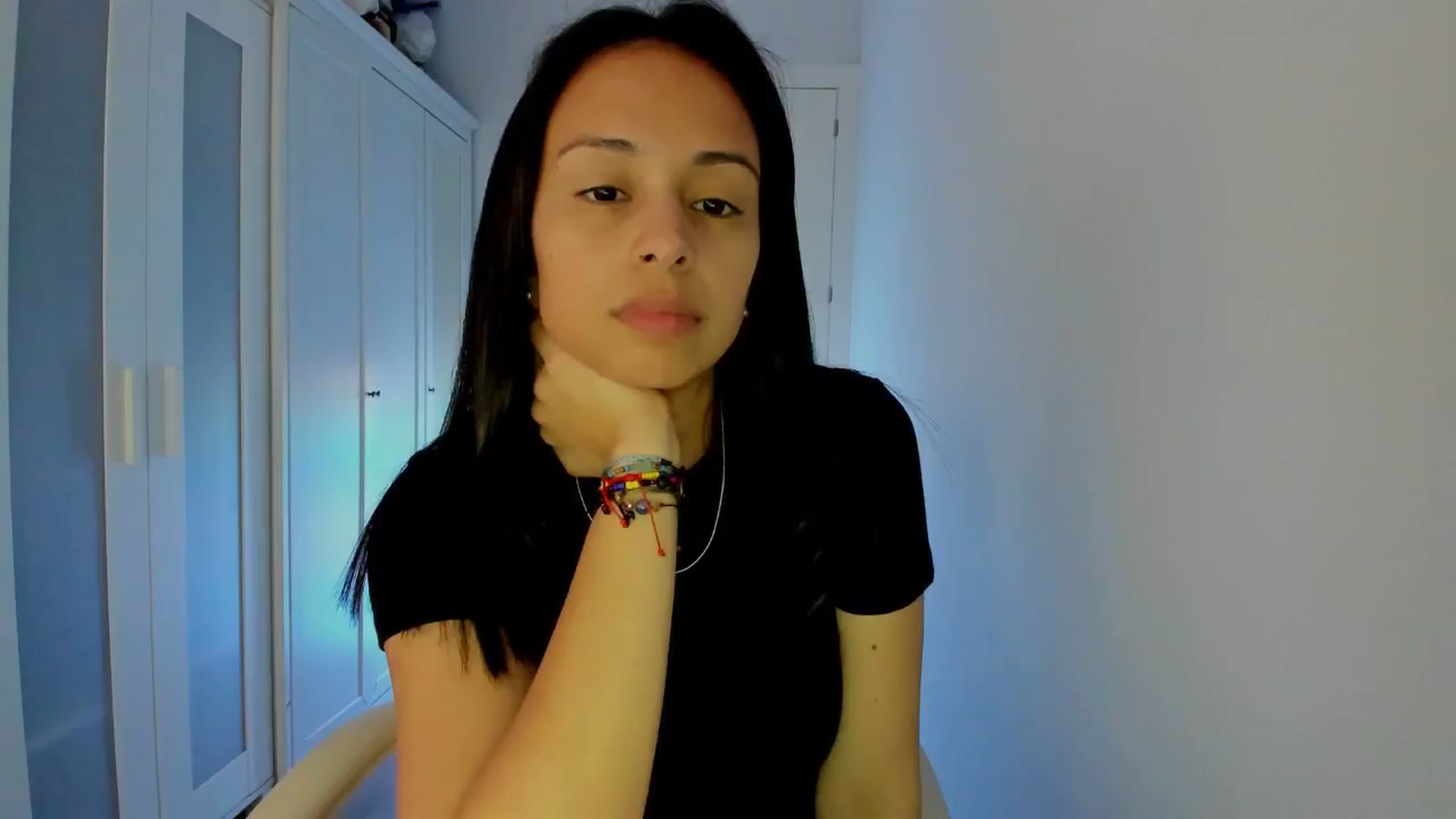 Gallery image thumbnail from Aliicia's myfreecams stream on, 02/18/2025, 17:16 image 9 of 20