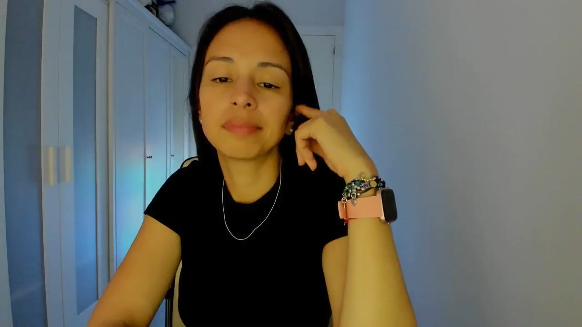Gallery image thumbnail from Aliicia's myfreecams stream on, 02/18/2025, 18:18 image 6 of 20