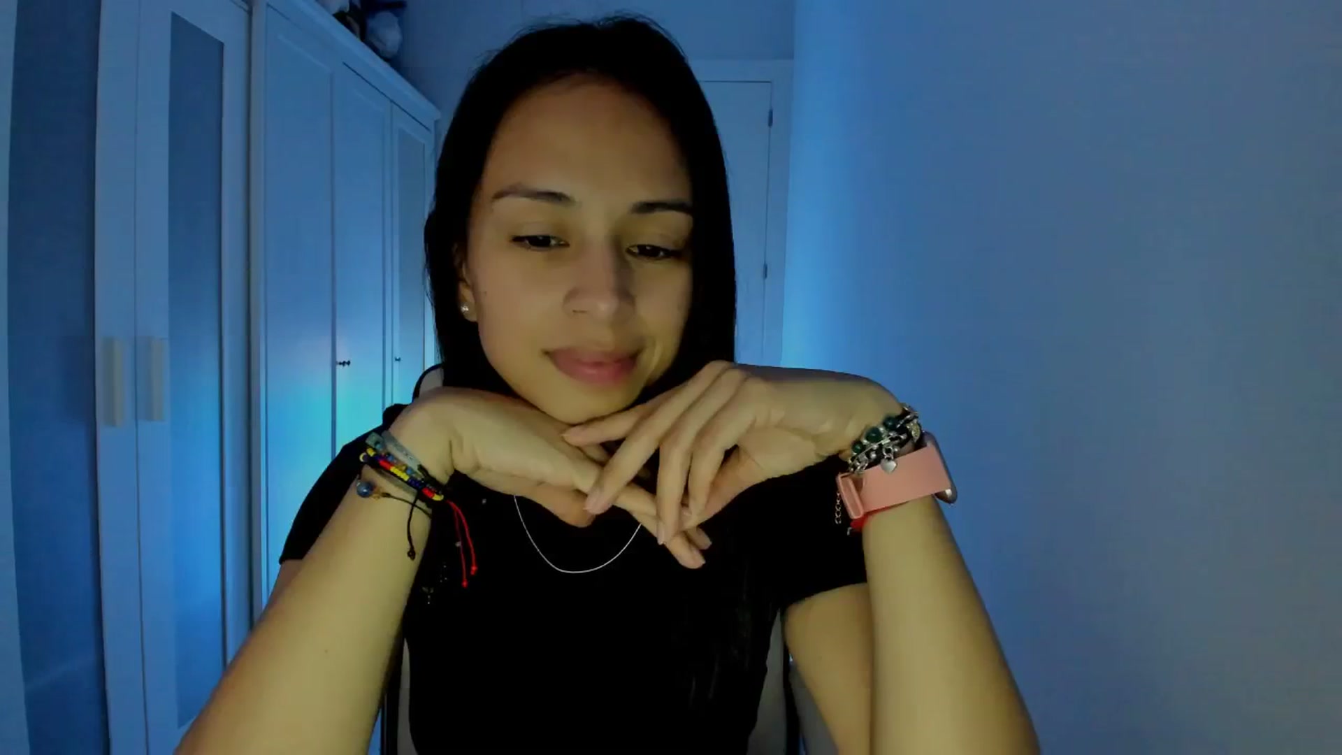 Gallery image thumbnail from Aliicia's myfreecams stream on, 02/18/2025, 18:18 image 5 of 20