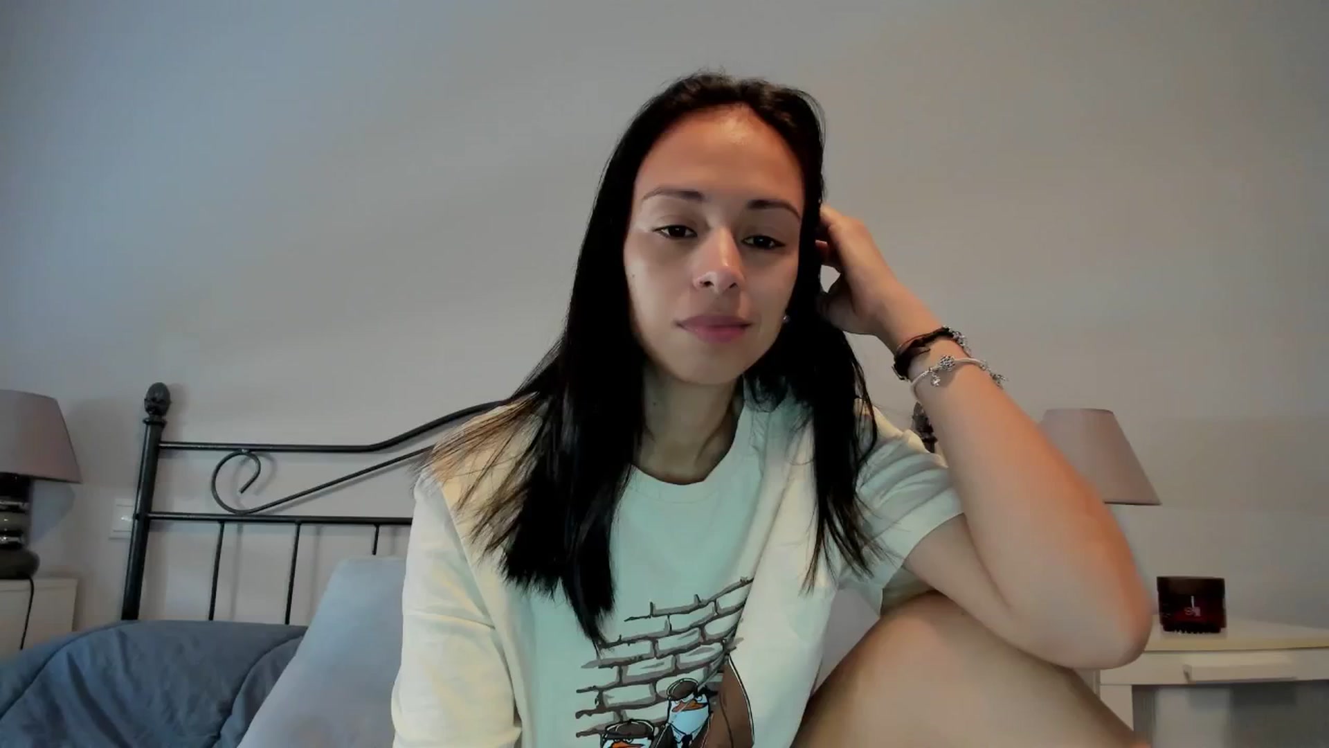Gallery image thumbnail from Aliicia's myfreecams stream on, 02/19/2025, 11:46 image 1 of 20