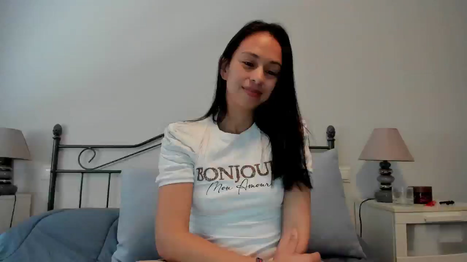 Gallery image thumbnail from Aliicia's myfreecams stream on, 02/21/2025, 12:02 image 2 of 20