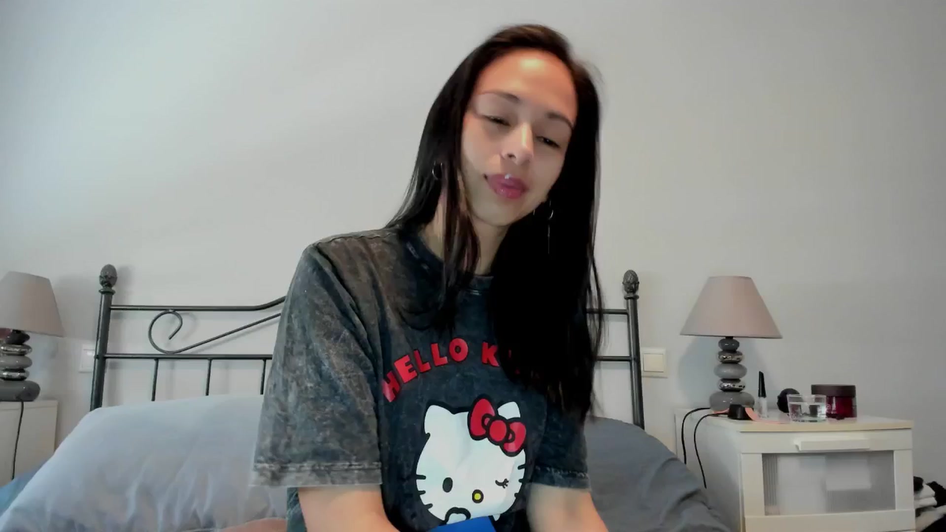 Gallery image thumbnail from Aliicia's myfreecams stream on, 02/24/2025, 10:18 image 17 of 20