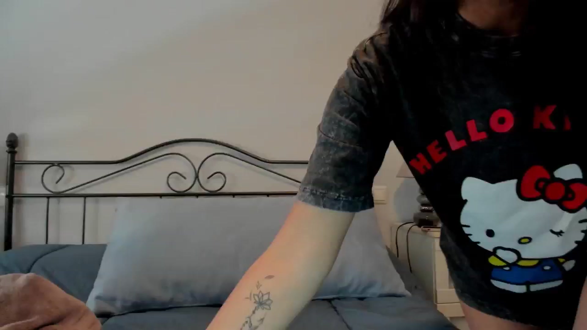 Gallery image thumbnail from Aliicia's myfreecams stream on, 02/24/2025, 11:58 image 12 of 20