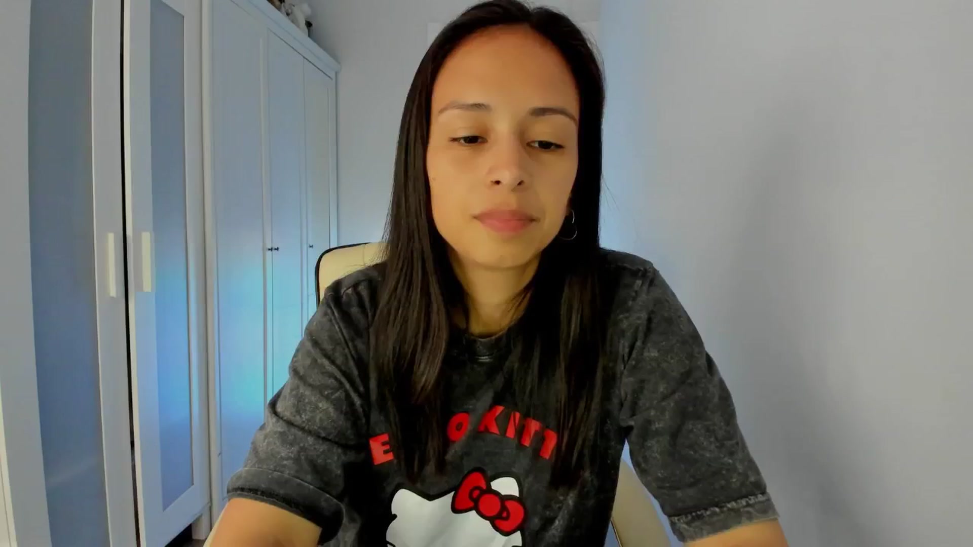 Gallery image thumbnail from Aliicia's myfreecams stream on, 02/24/2025, 16:12 image 18 of 20