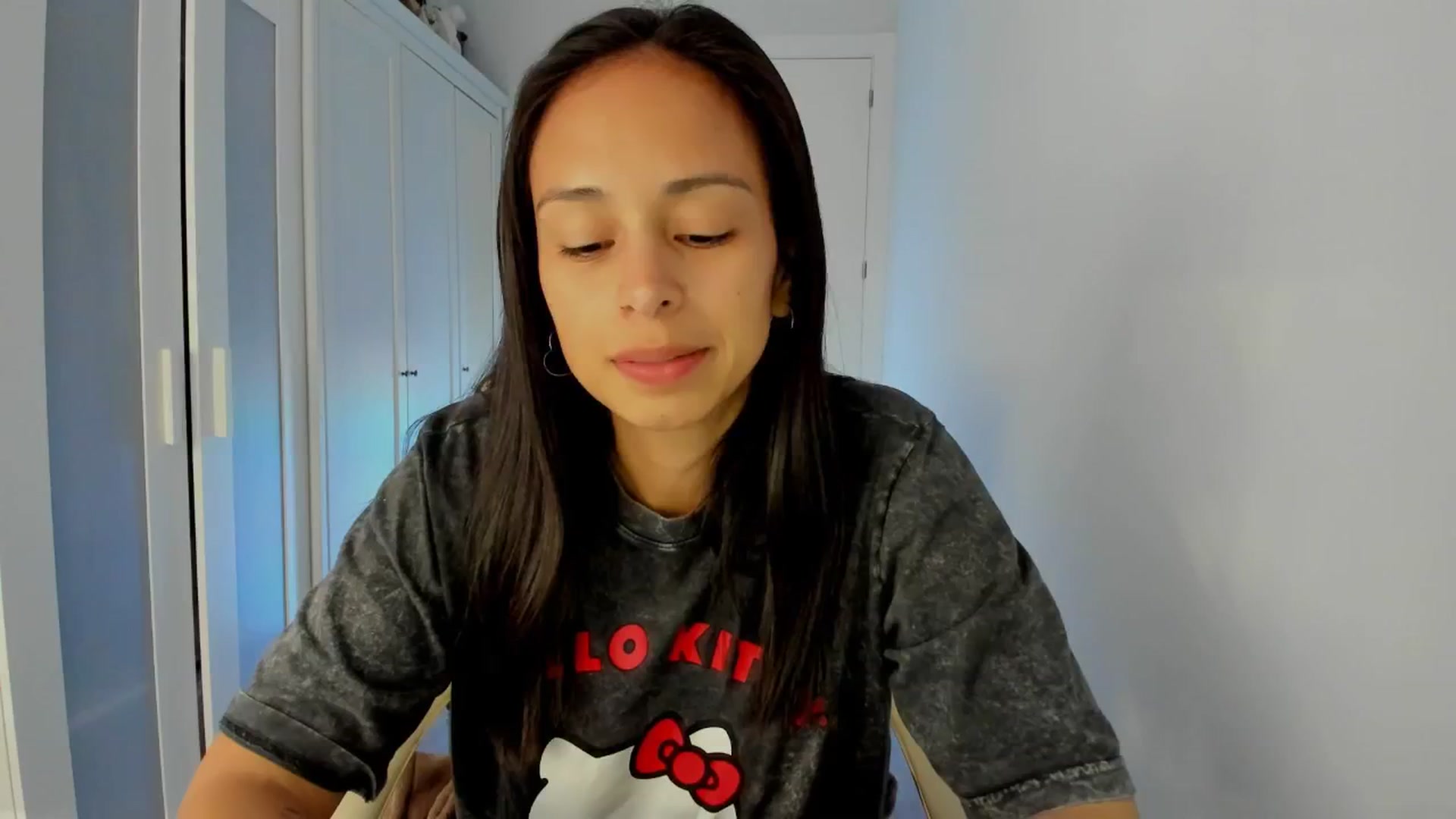 Gallery image thumbnail from Aliicia's myfreecams stream on, 02/24/2025, 16:12 image 3 of 20