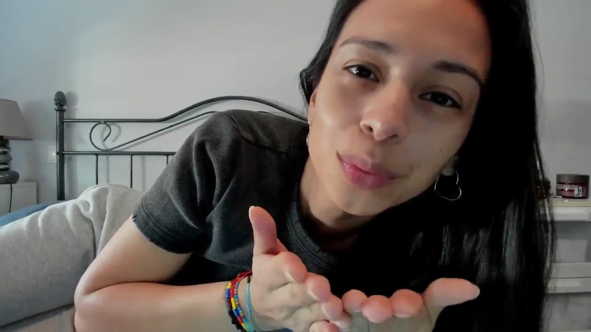 Gallery image thumbnail from Aliicia's myfreecams stream on, 02/27/2025, 11:40 image 7 of 20