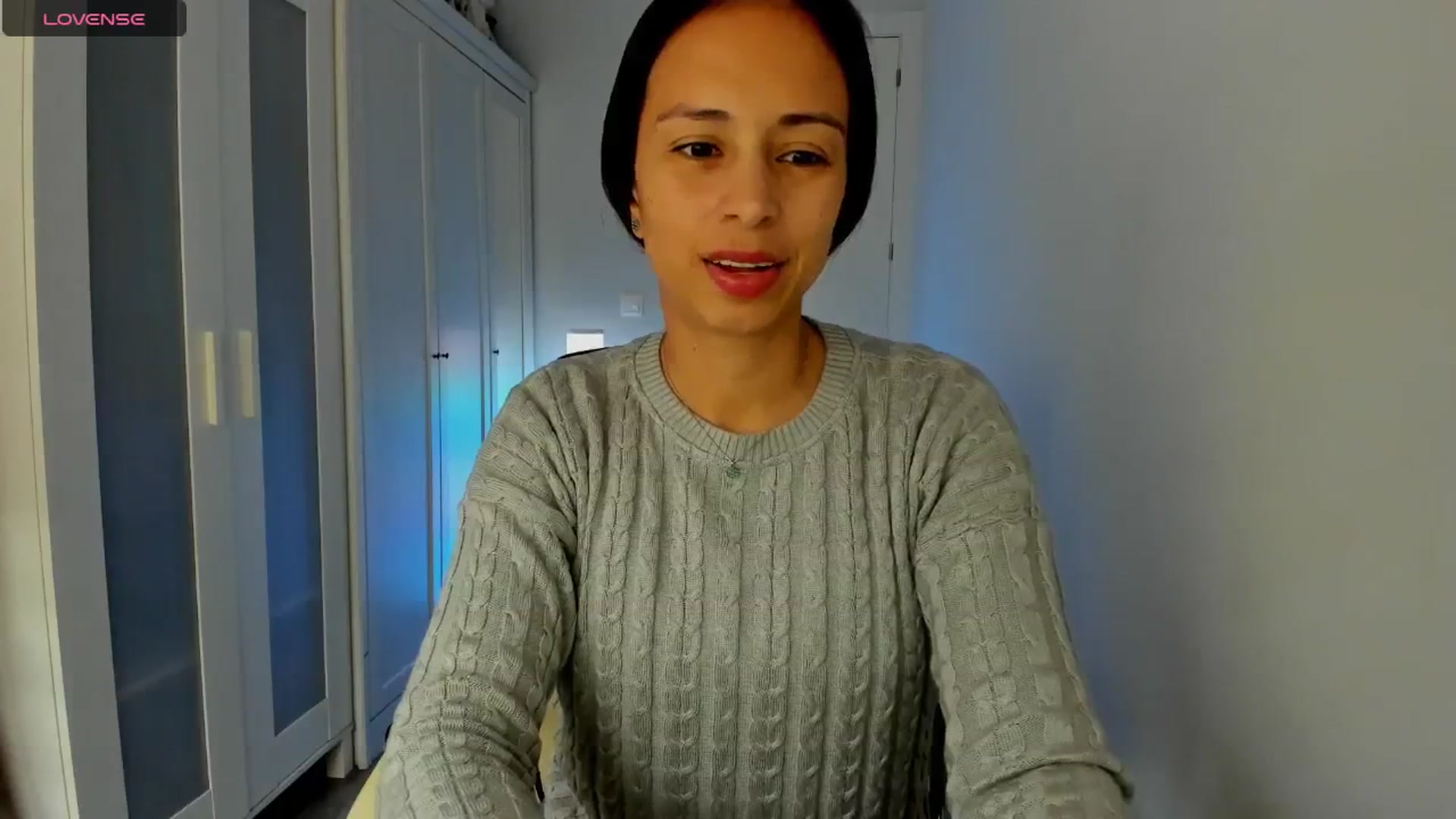 Gallery image thumbnail from Aliicia's myfreecams stream on, 03/03/2025, 13:51 image 8 of 20
