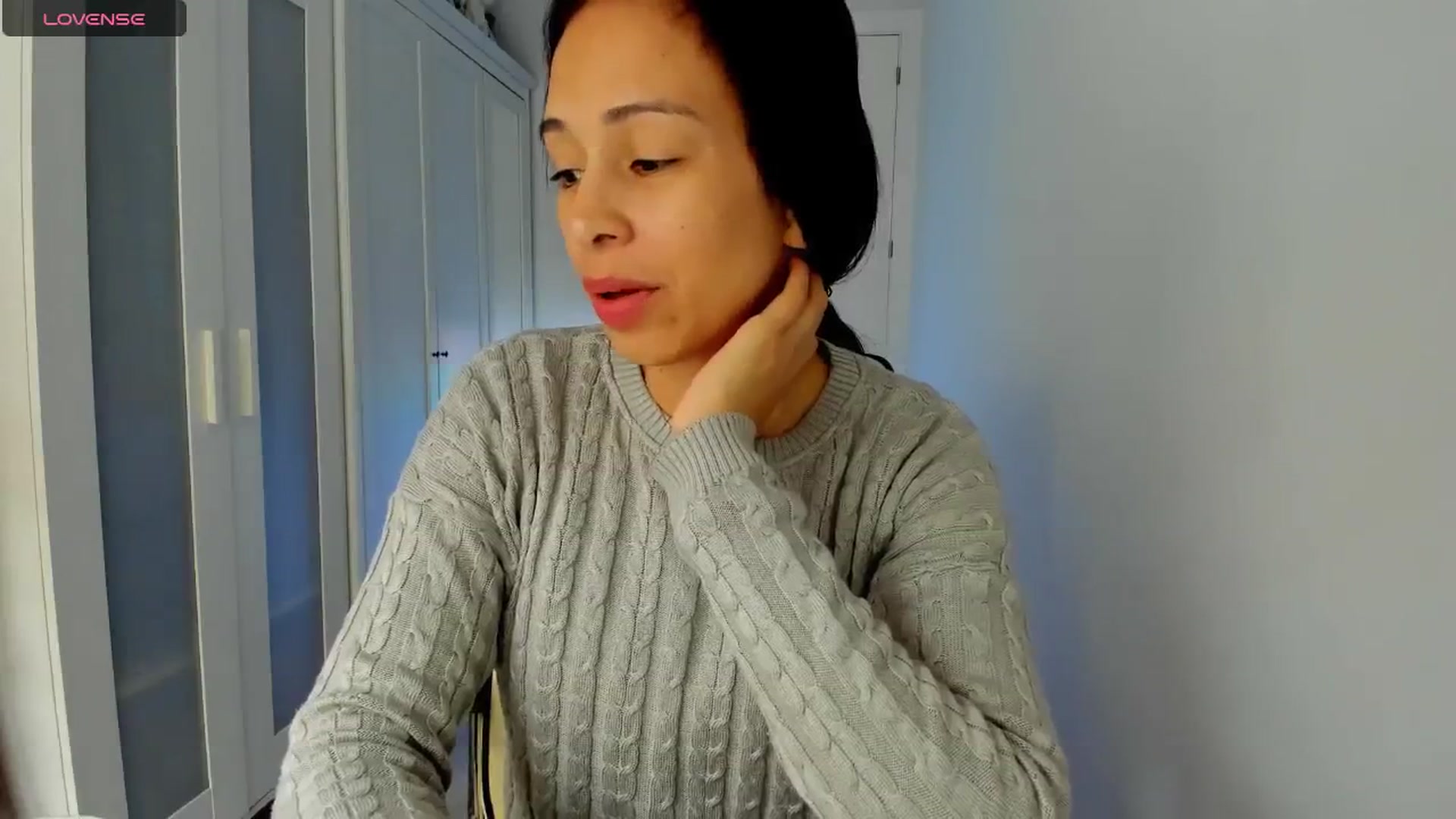 Gallery image thumbnail from Aliicia's myfreecams stream on, 03/03/2025, 13:51 image 13 of 20