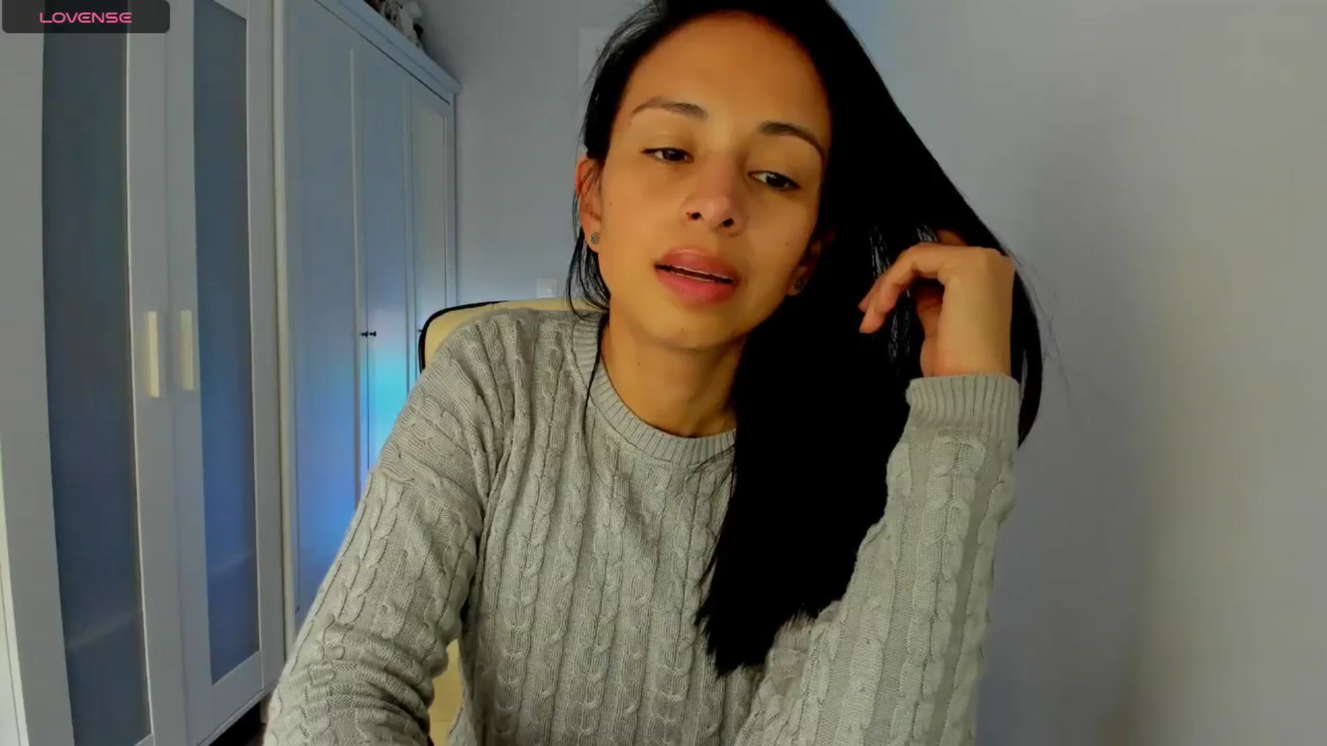 Gallery image thumbnail from Aliicia's myfreecams stream on, 03/03/2025, 16:25 image 14 of 20