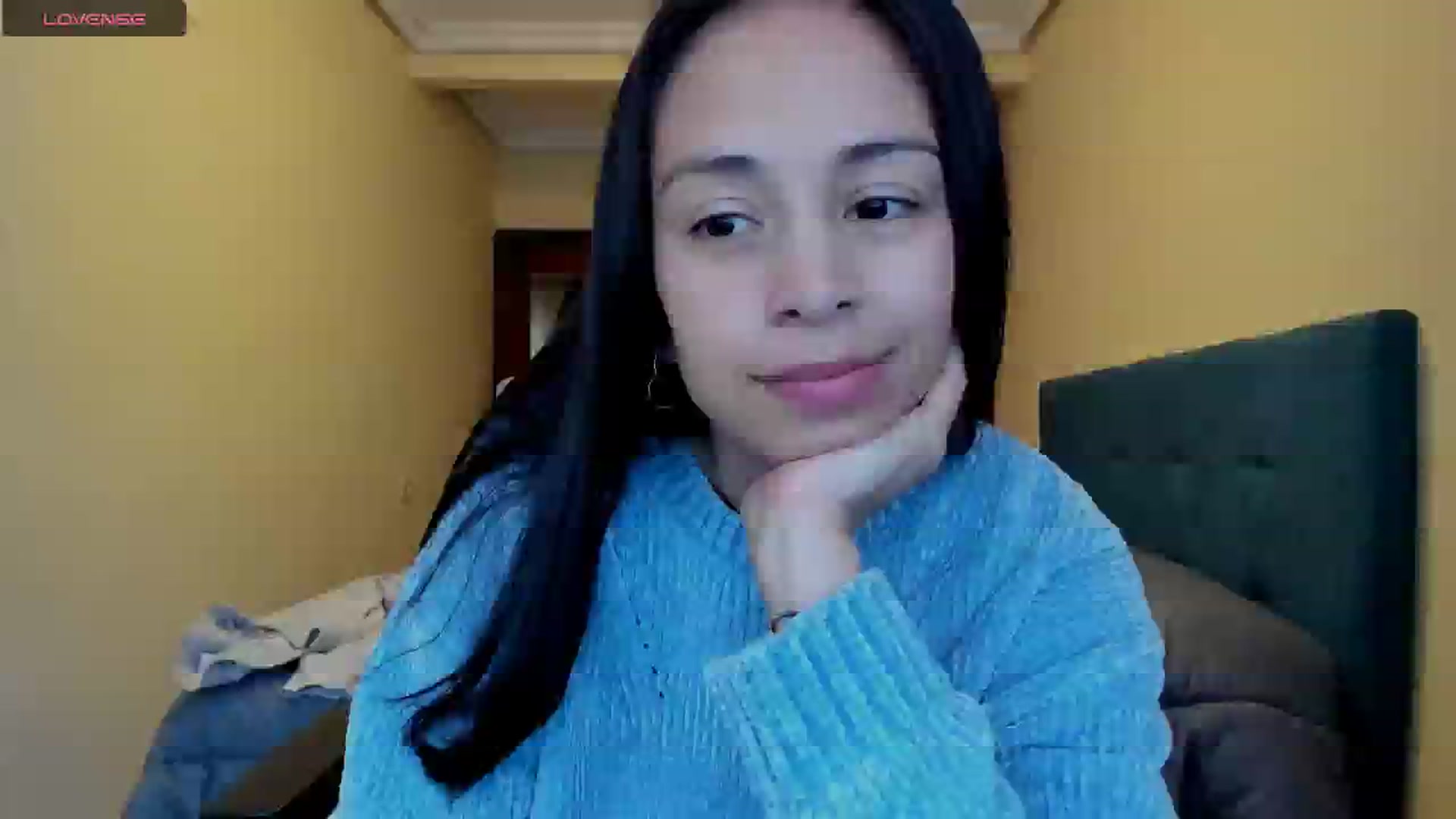Gallery image thumbnail from Aliicia's myfreecams stream on, 03/04/2025, 11:19 image 19 of 20