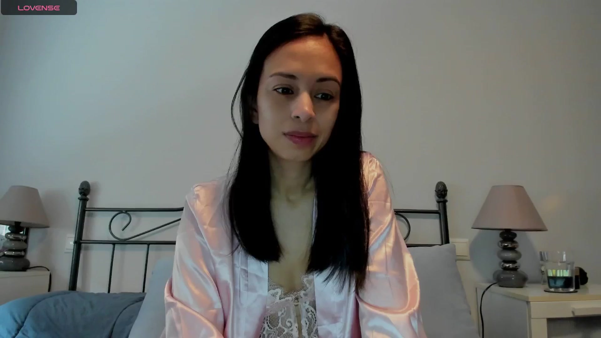 Gallery image thumbnail from Aliicia's myfreecams stream on, 03/05/2025, 09:33 image 10 of 20