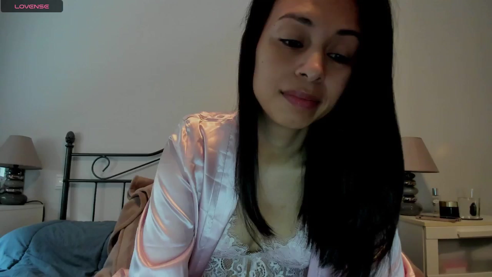 Gallery image thumbnail from Aliicia's myfreecams stream on, 03/05/2025, 10:08 image 19 of 20