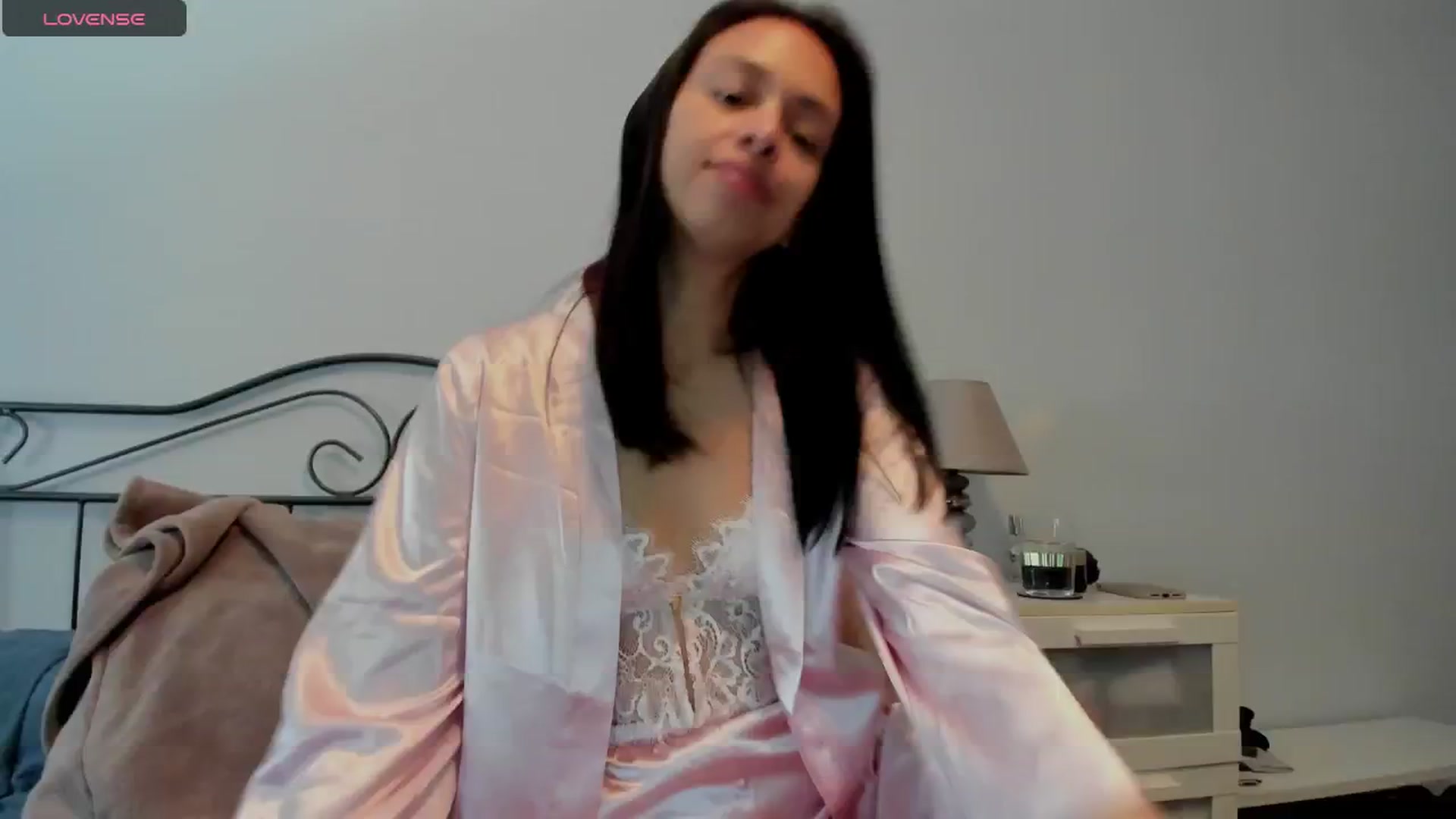 Gallery image thumbnail from Aliicia's myfreecams stream on, 03/05/2025, 10:08 image 9 of 20