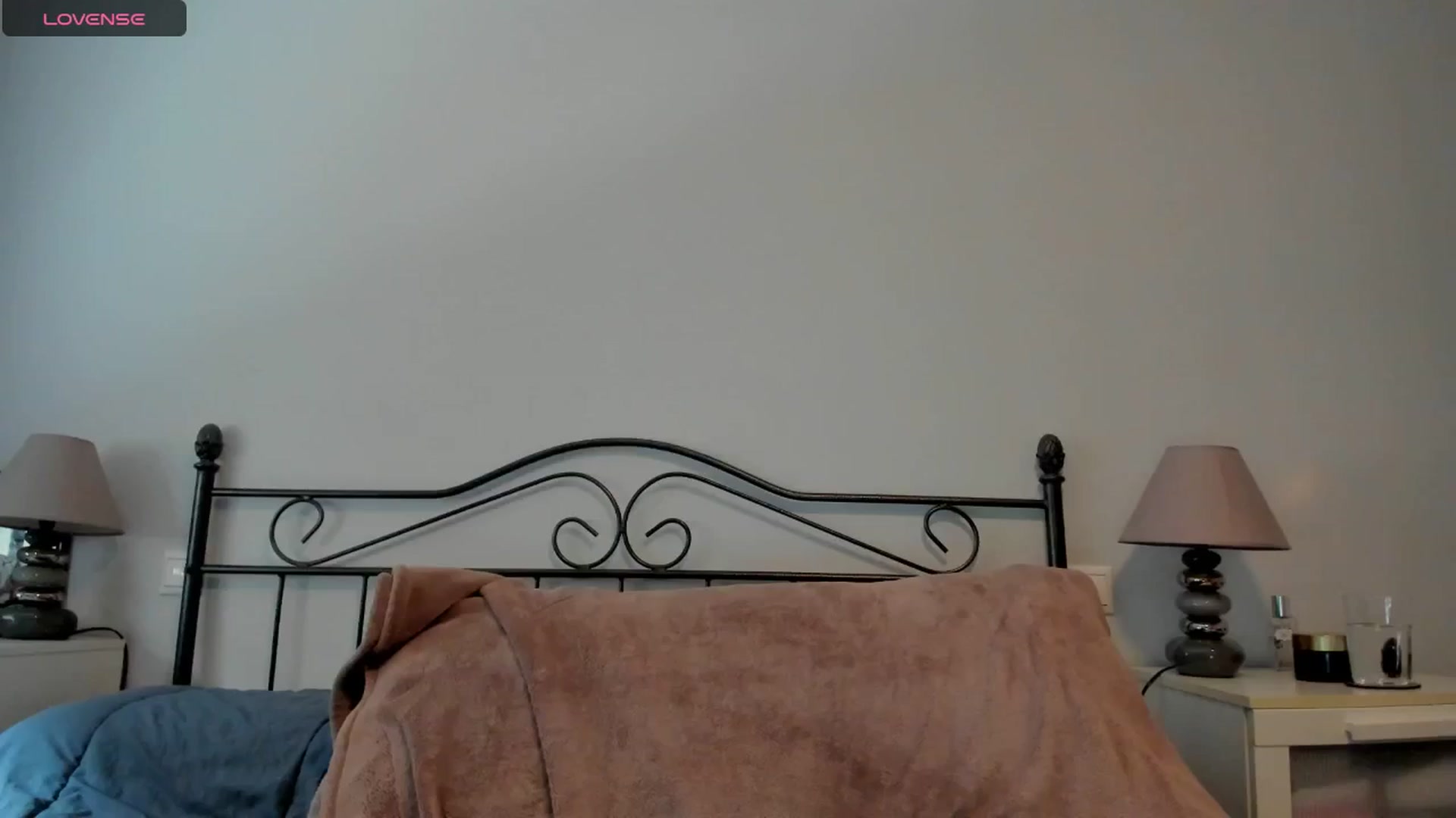 Gallery image thumbnail from Aliicia's myfreecams stream on, 03/05/2025, 10:34 image 16 of 20