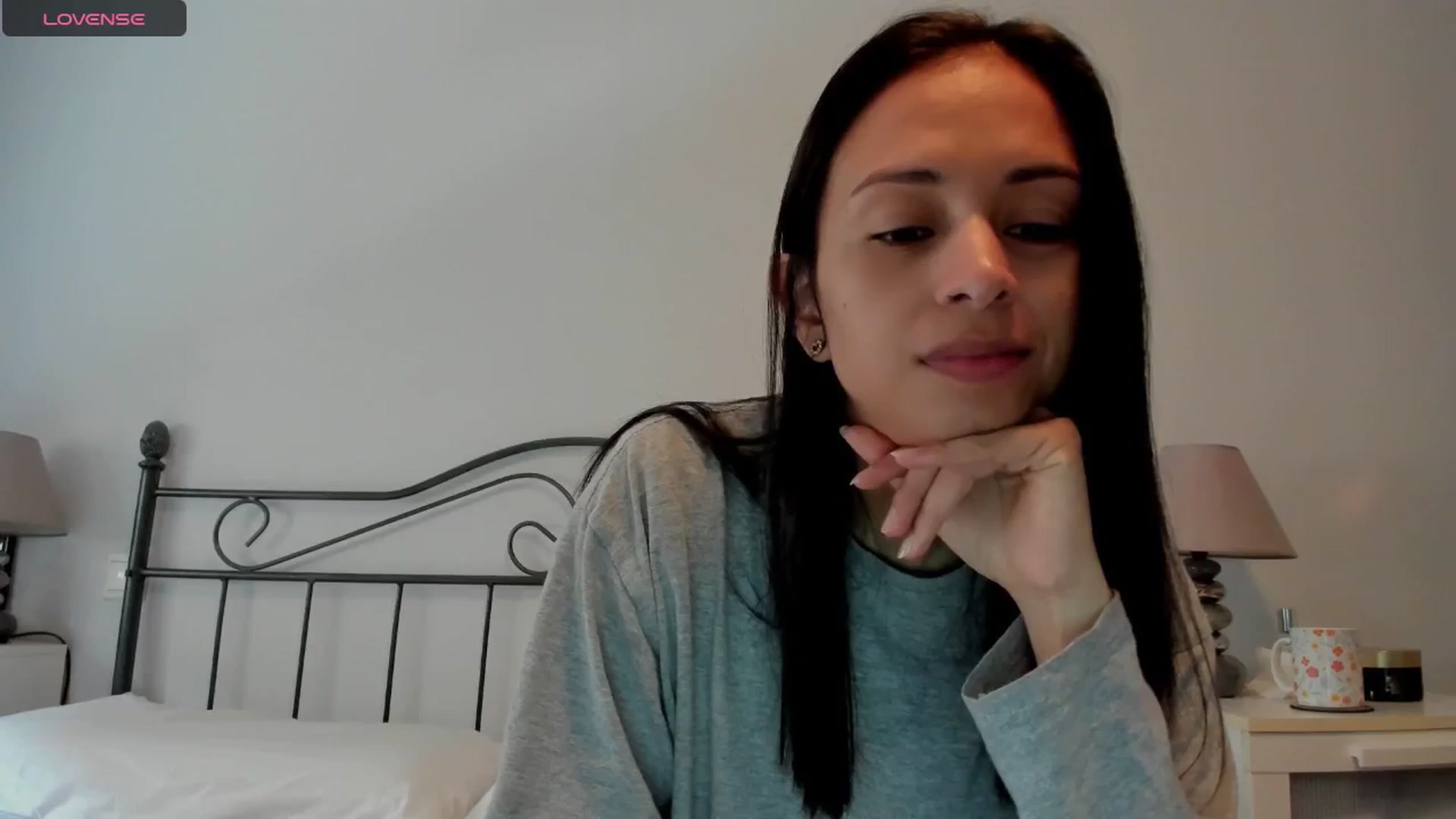 Gallery image thumbnail from Aliicia's myfreecams stream on, 03/06/2025, 11:06 image 8 of 20