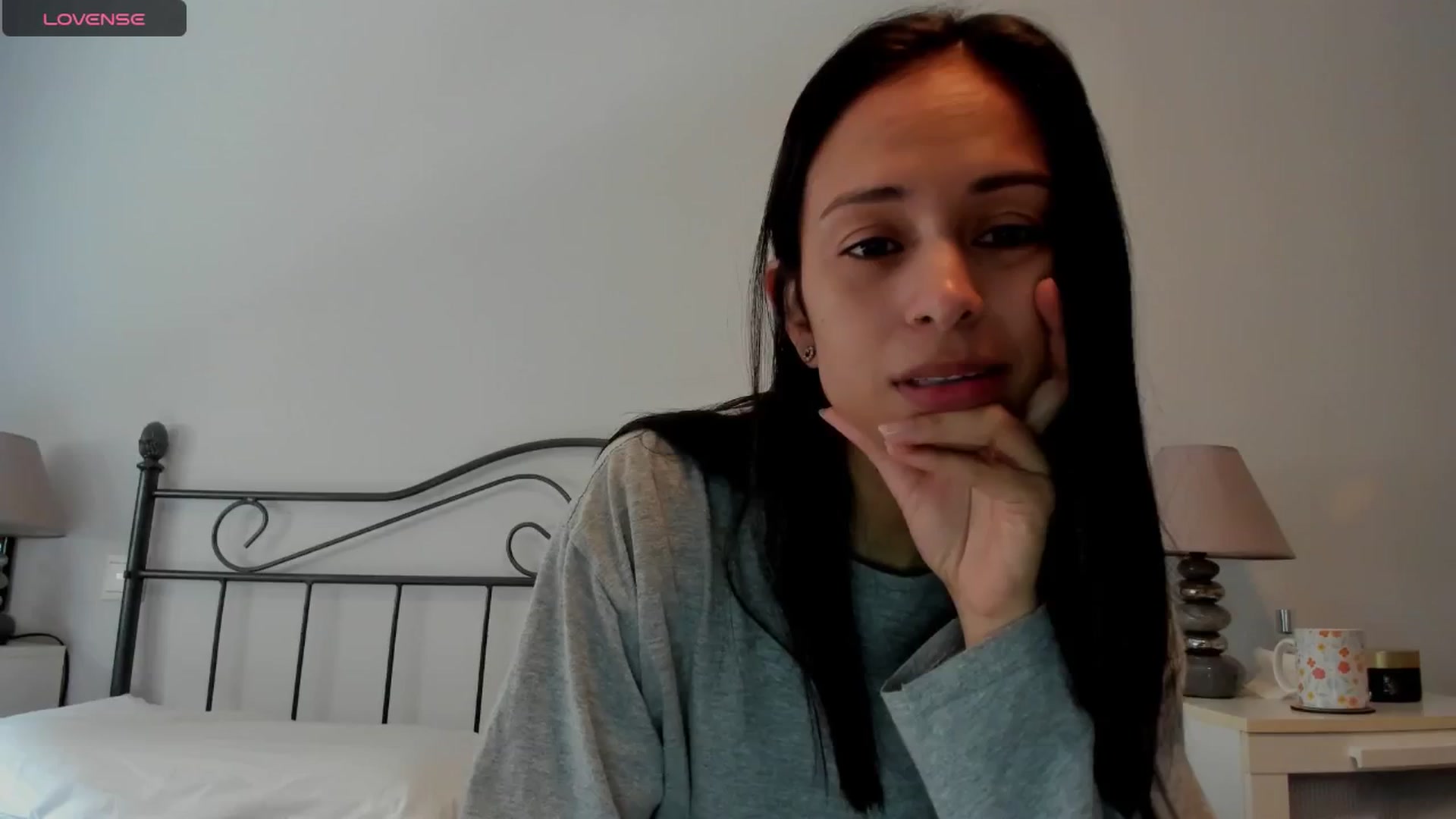 Gallery image thumbnail from Aliicia's myfreecams stream on, 03/06/2025, 11:06 image 6 of 20