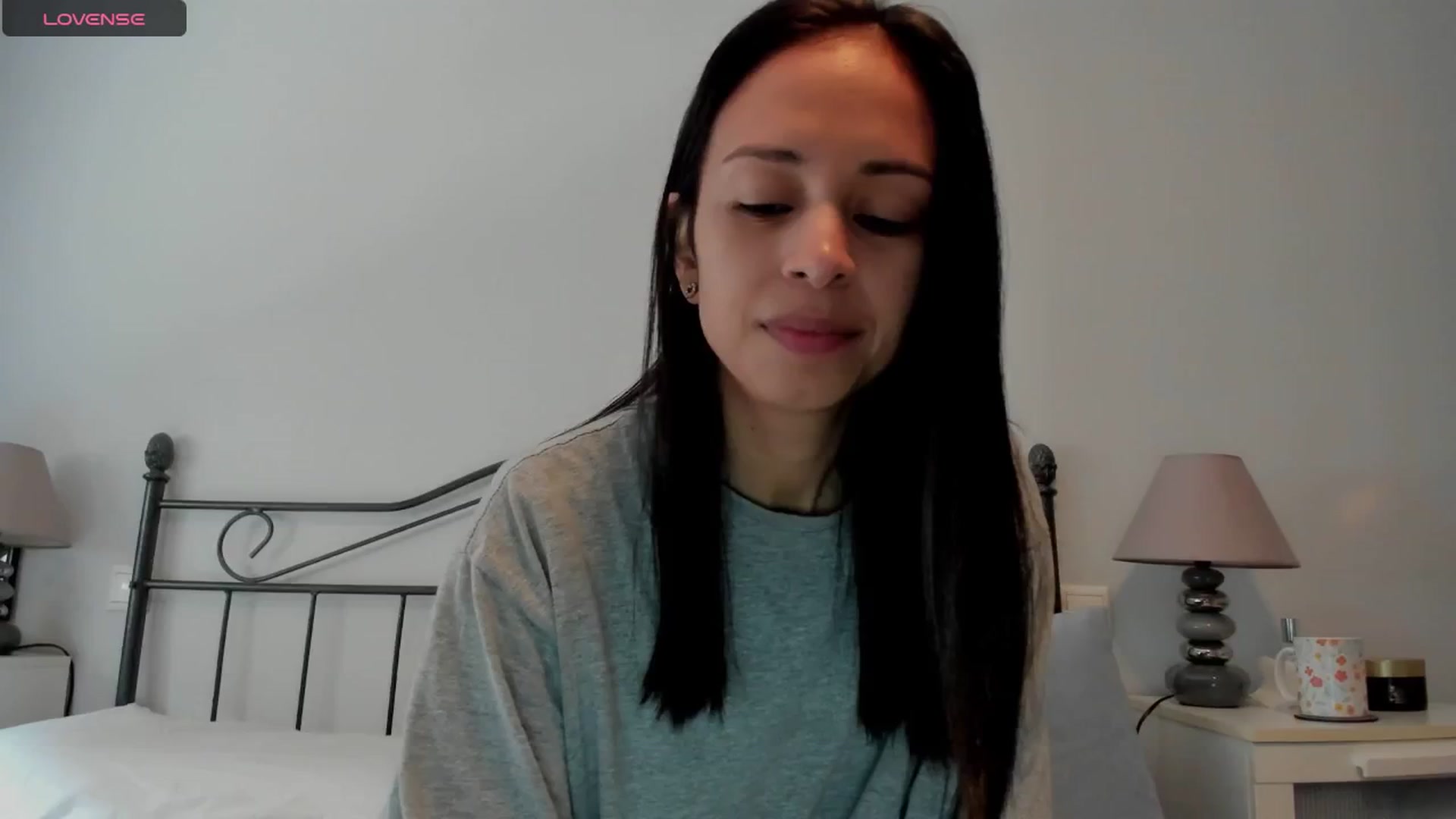 Gallery image thumbnail from Aliicia's myfreecams stream on, 03/06/2025, 11:06 image 9 of 20