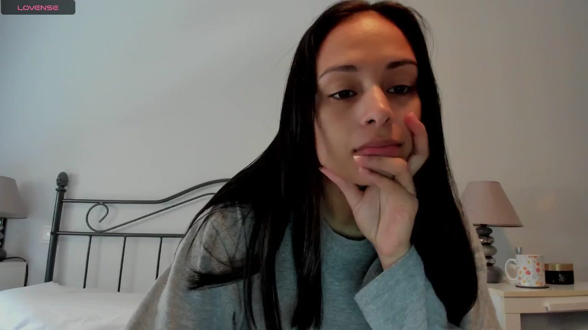 Gallery image thumbnail from Aliicia's myfreecams stream on, 03/06/2025, 11:06 image 3 of 20
