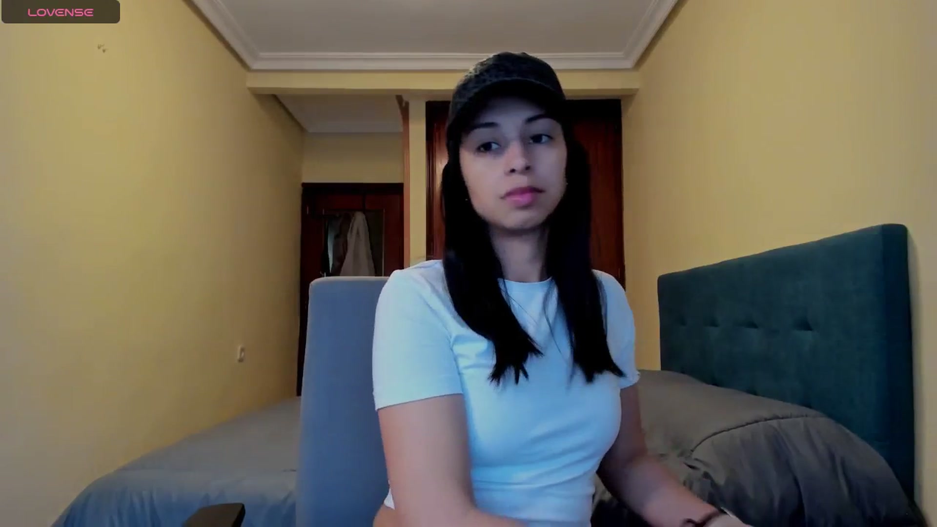 Gallery image thumbnail from Aliicia's myfreecams stream on, 03/11/2025, 09:13 image 17 of 20