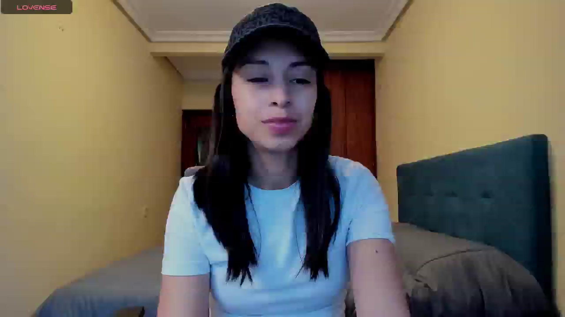 Gallery image thumbnail from Aliicia's myfreecams stream on, 03/11/2025, 09:13 image 19 of 20