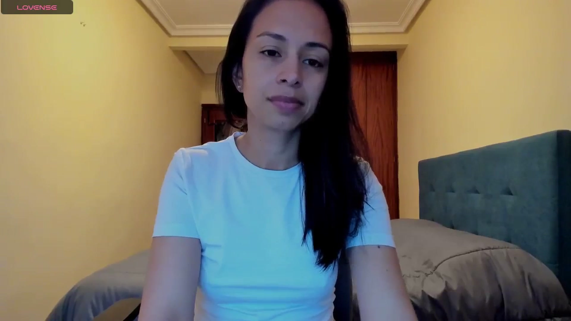 Gallery image thumbnail from Aliicia's myfreecams stream on, 03/11/2025, 09:36 image 19 of 20