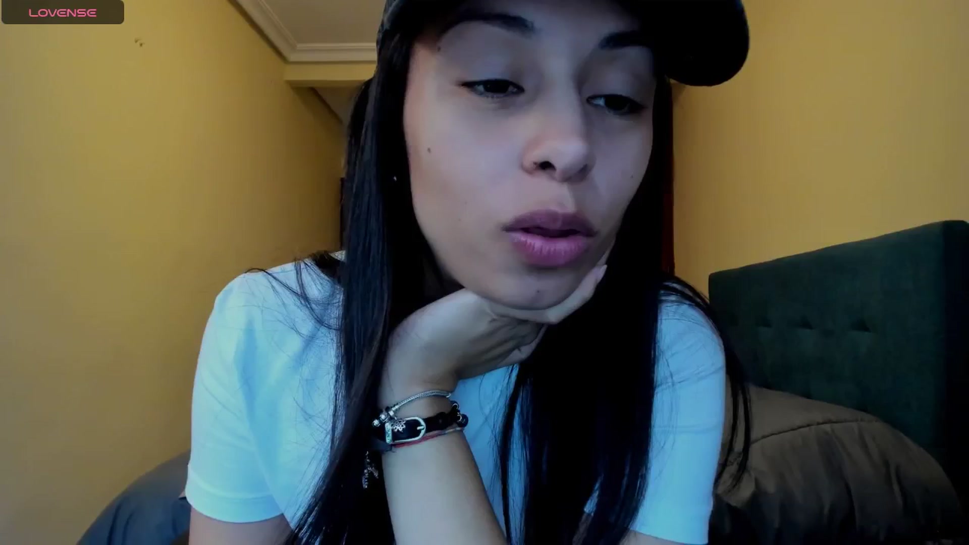 Gallery image thumbnail from Aliicia's myfreecams stream on, 03/11/2025, 10:26 image 15 of 20