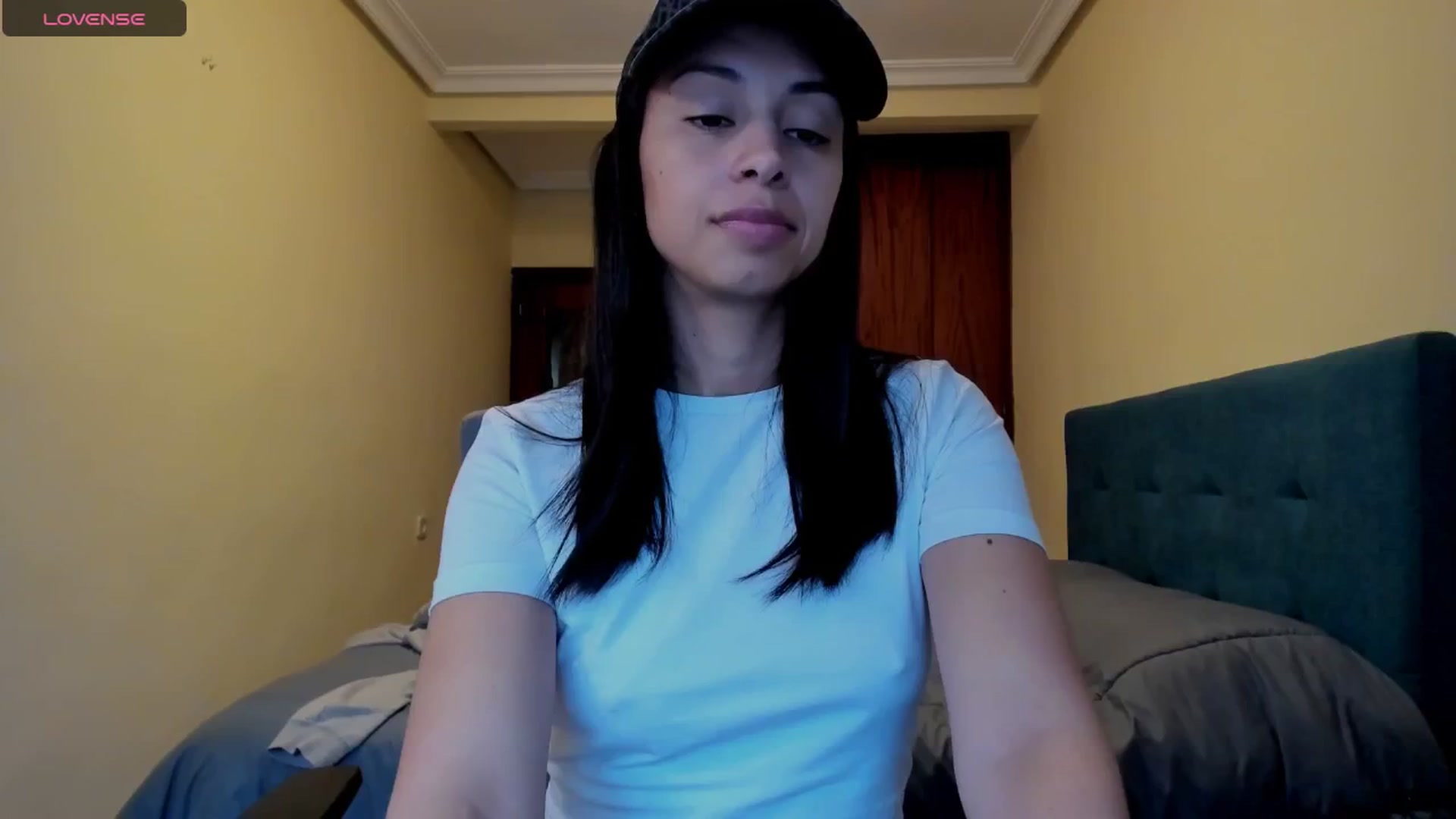 Gallery image thumbnail from Aliicia's myfreecams stream on, 03/11/2025, 10:26 image 11 of 20