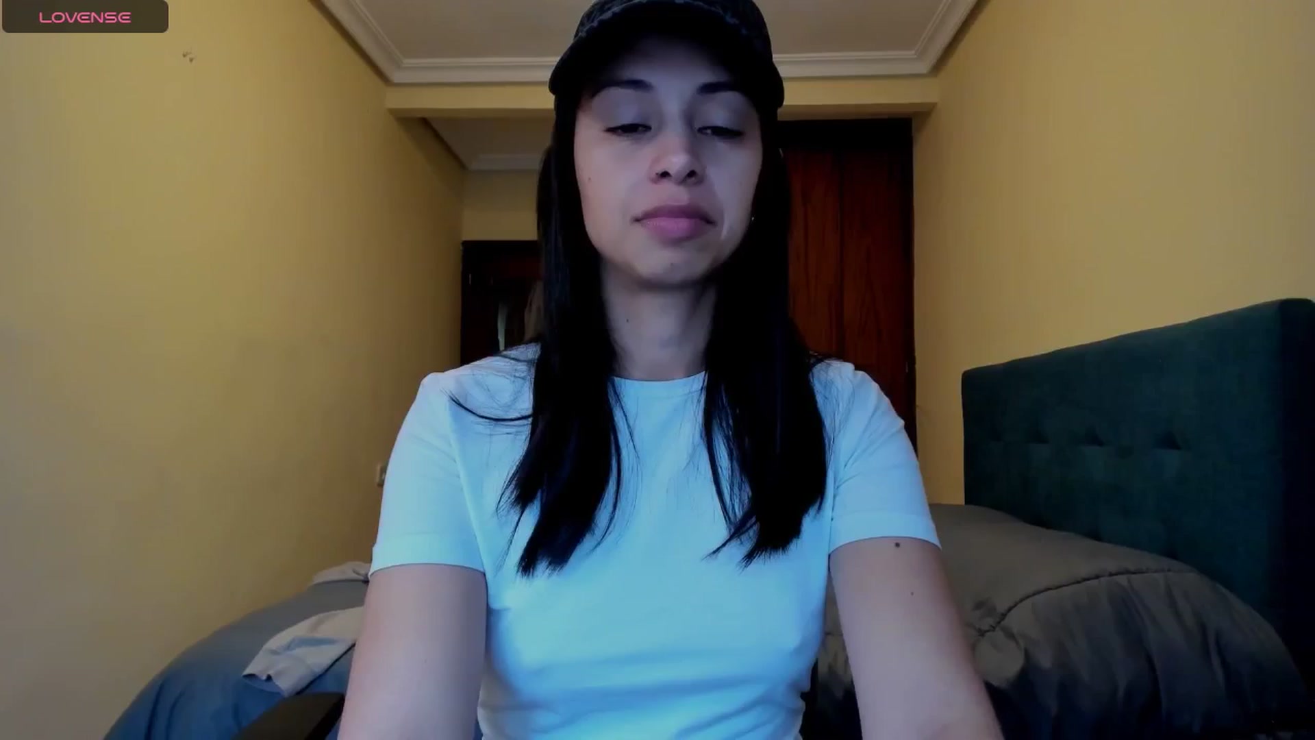 Gallery image thumbnail from Aliicia's myfreecams stream on, 03/11/2025, 10:26 image 14 of 20