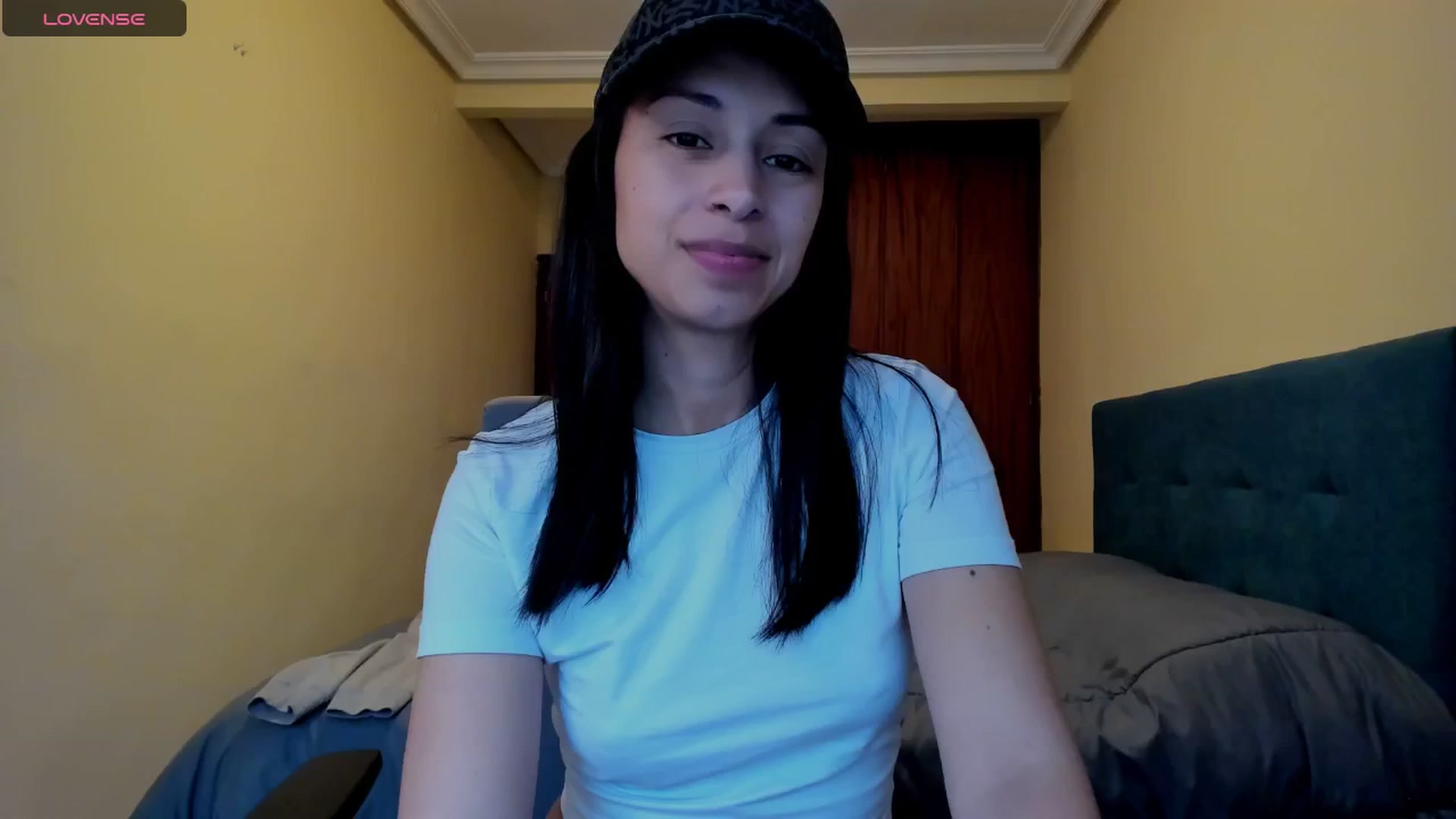 Gallery image thumbnail from Aliicia's myfreecams stream on, 03/11/2025, 11:08 image 3 of 20