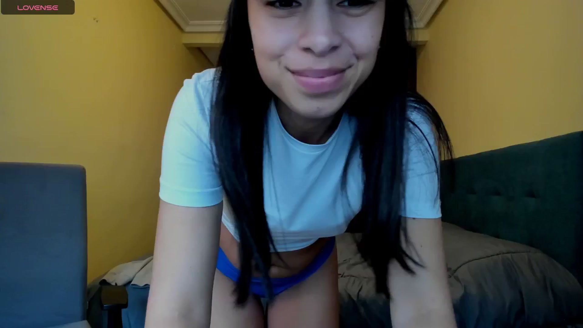 Gallery image thumbnail from Aliicia's myfreecams stream on, 03/11/2025, 11:08 image 7 of 20