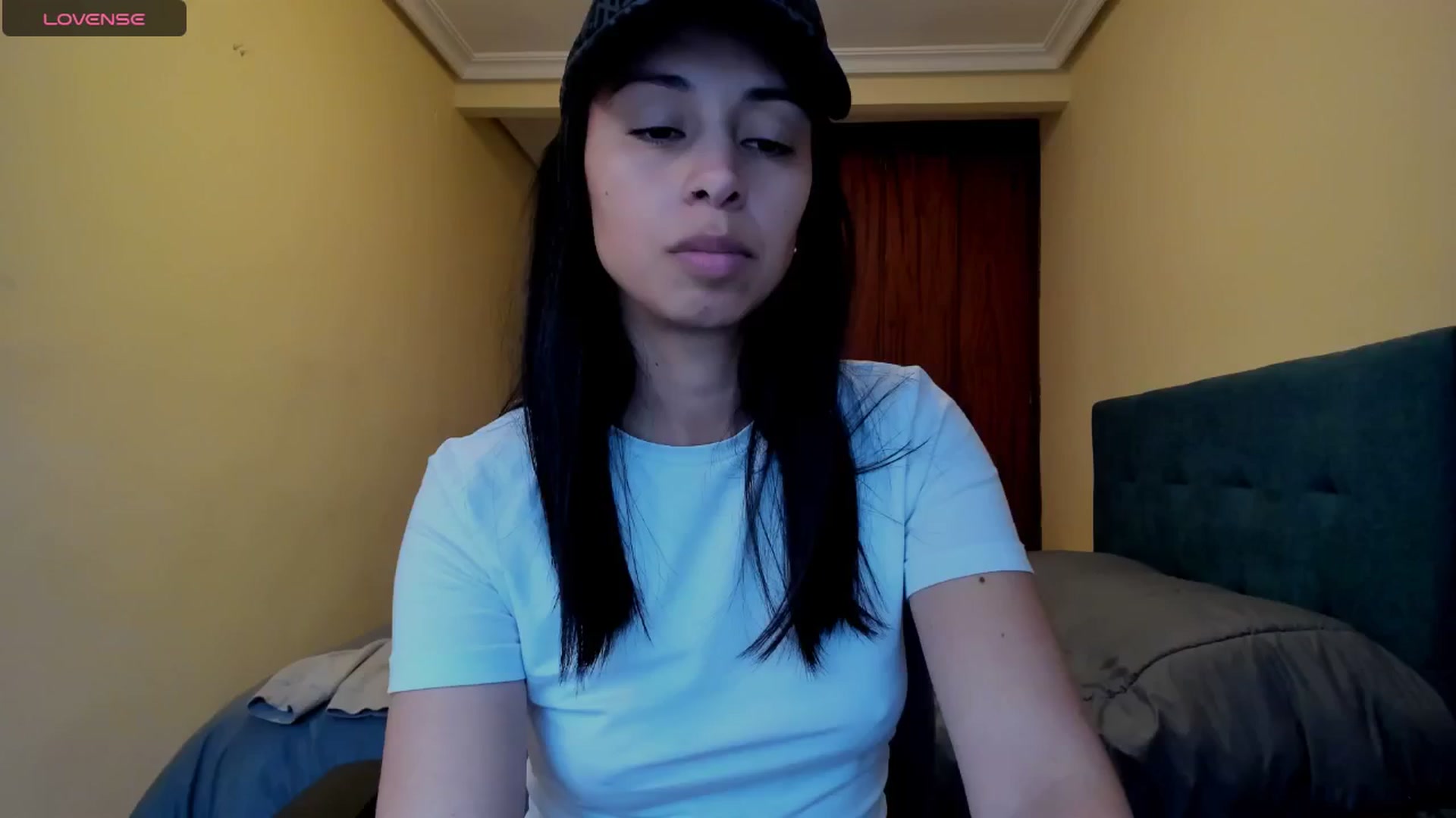 Gallery image thumbnail from Aliicia's myfreecams stream on, 03/11/2025, 11:08 image 9 of 20