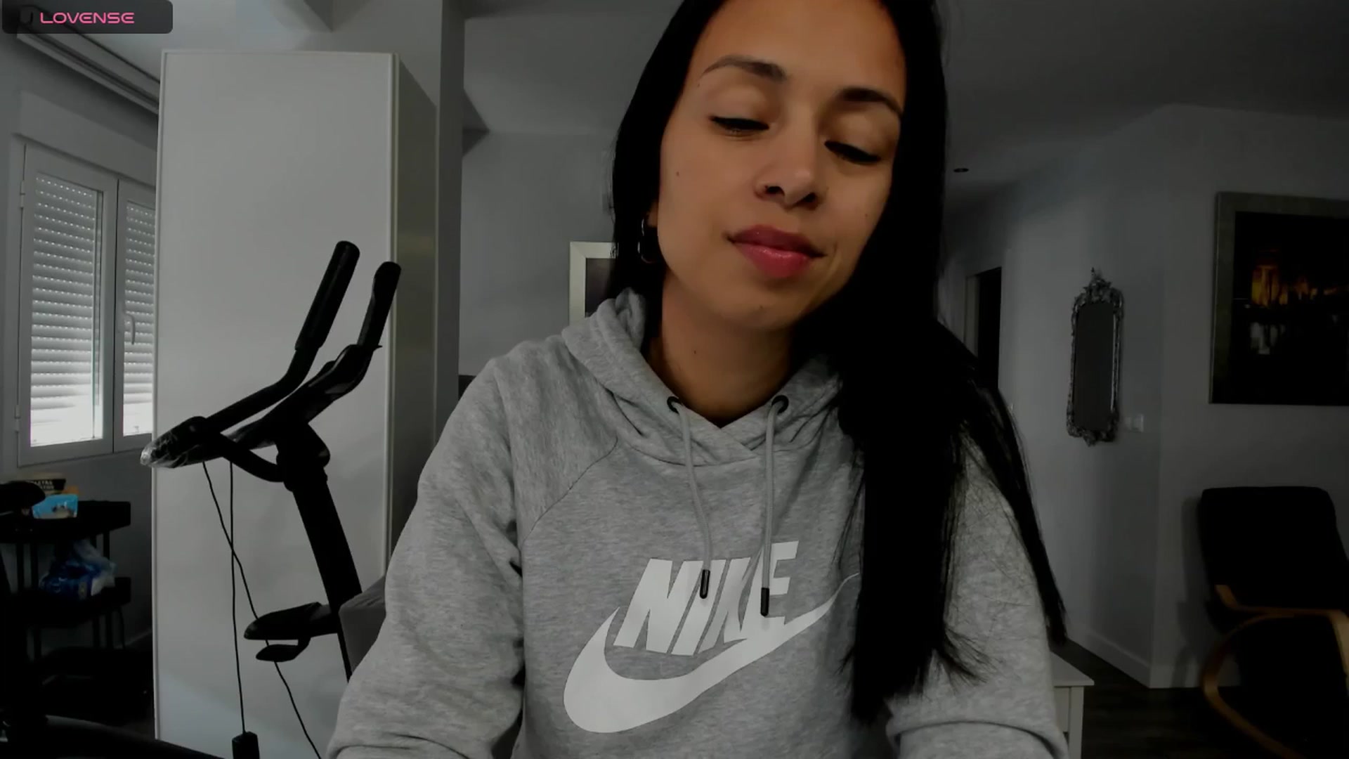Gallery image thumbnail from Aliicia's myfreecams stream on, 03/13/2025, 11:45 image 5 of 20